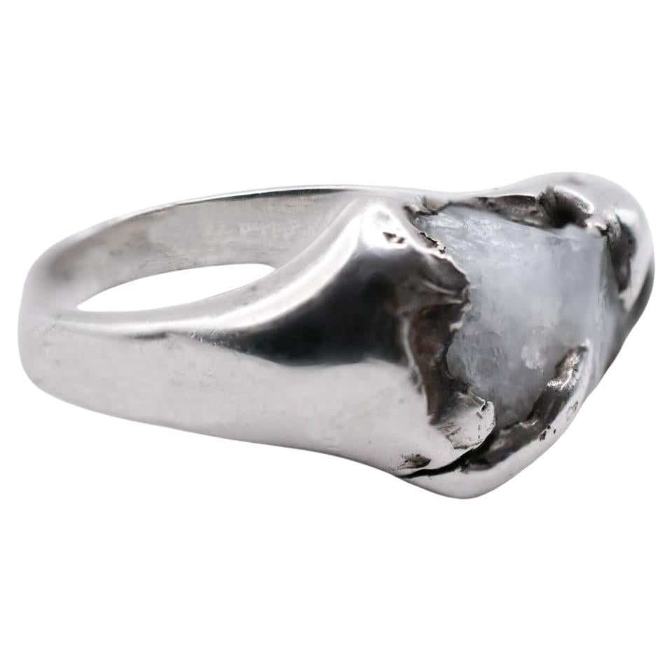 Anello unico Esencia 17 in argento 925 e ossidiana di Ana Paula Flore