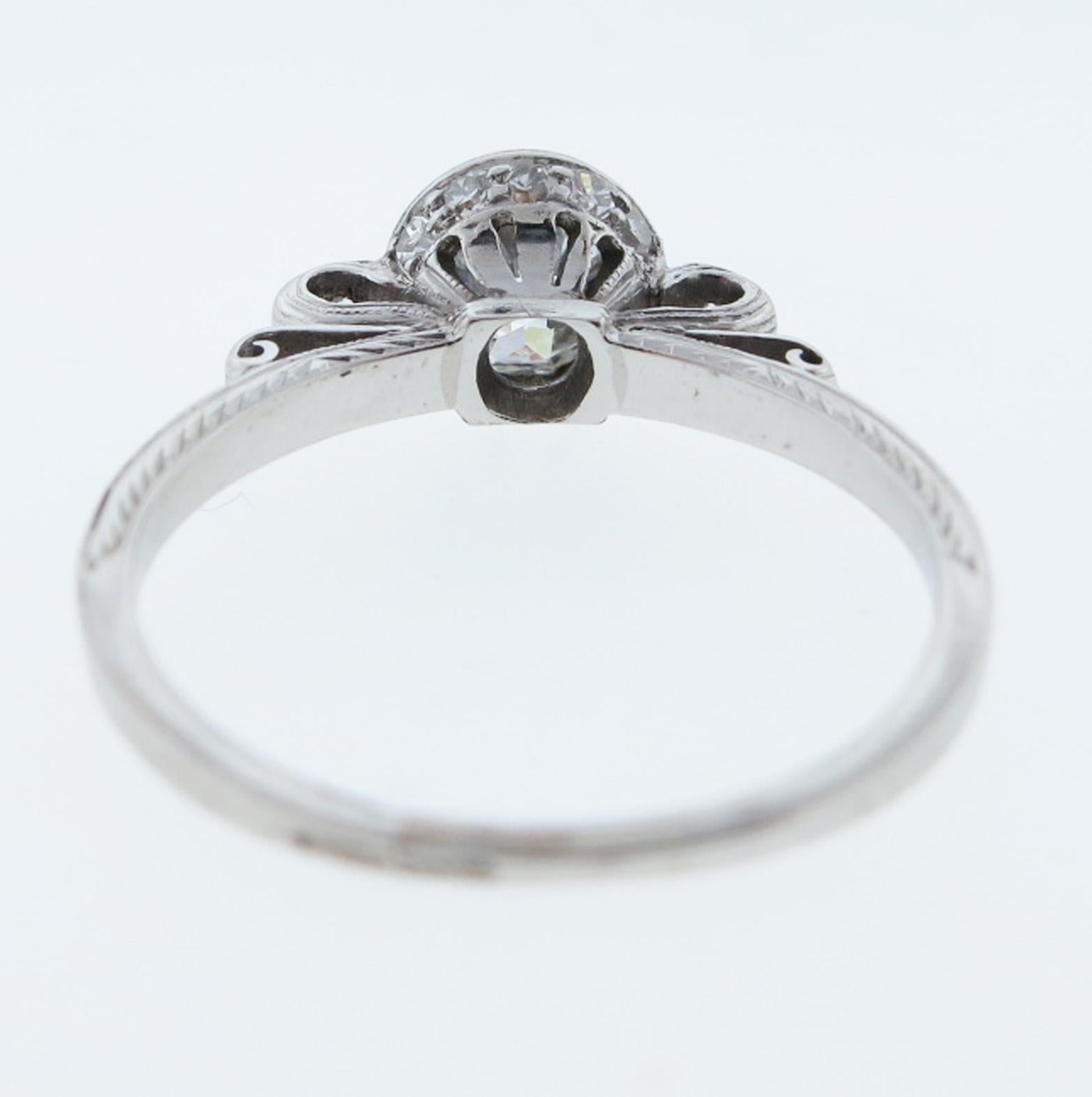 Round Cut Unique Estate Platinum Diamond Ring For Sale