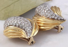 Unique Exquisite 4.20 Carat VVS Natural Diamond 14 Karat Solid Yellow Earrings