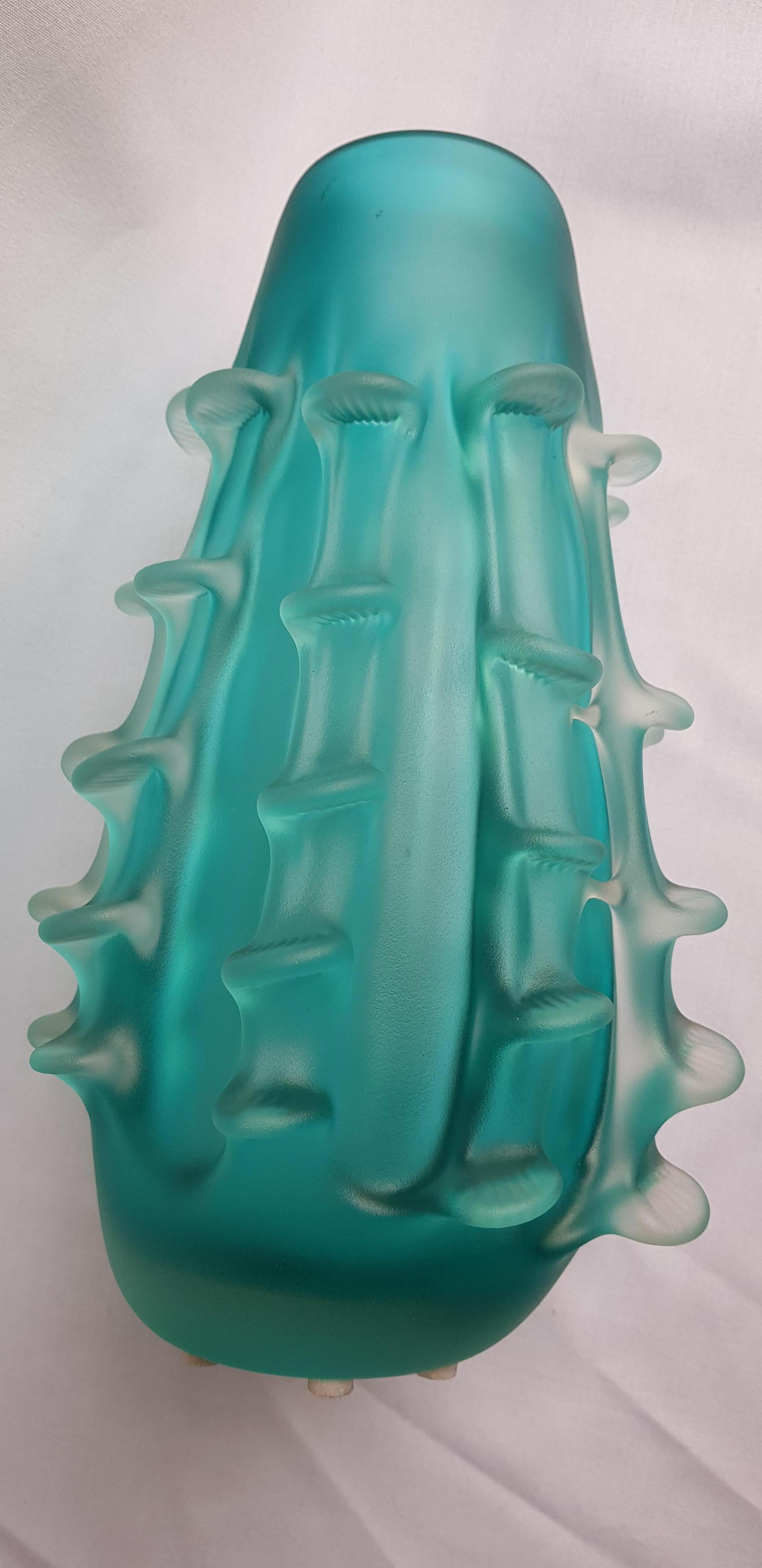 Murano Glass A Cappe Extralarge Gino Cenedese Signed Blue frosted satin murano vase For Sale