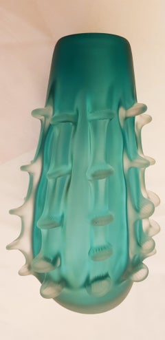 A Cappe Extralarge Gino Cenedese Signed Blue frosted satin murano vase