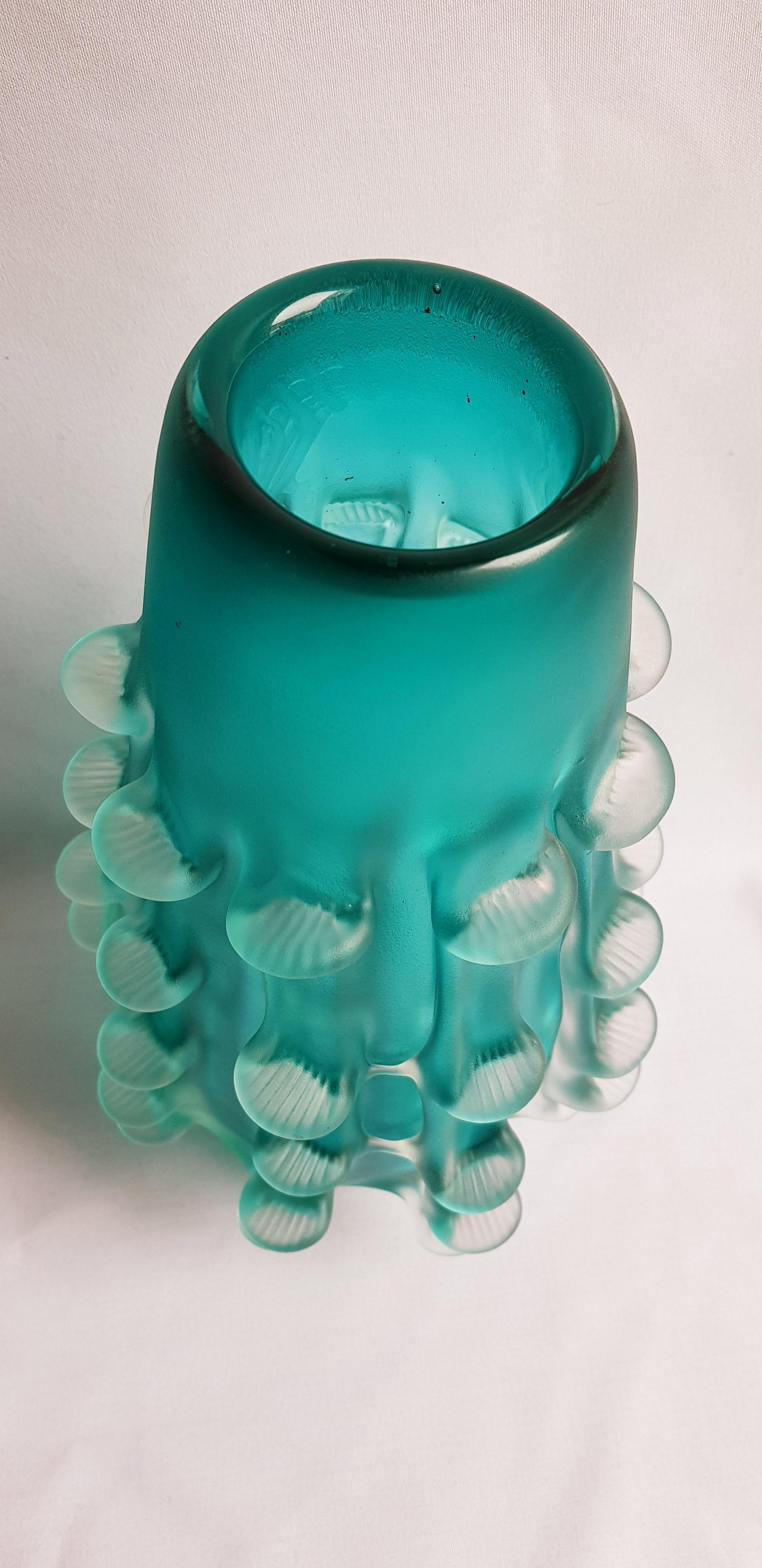 A Cappe Extralarge Gino Cenedese Signed Blue frosted satin murano vase In Excellent Condition For Sale In Grantham, GB