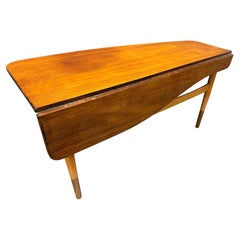 Table basse « Finn Juhl » unique, par Bovirke