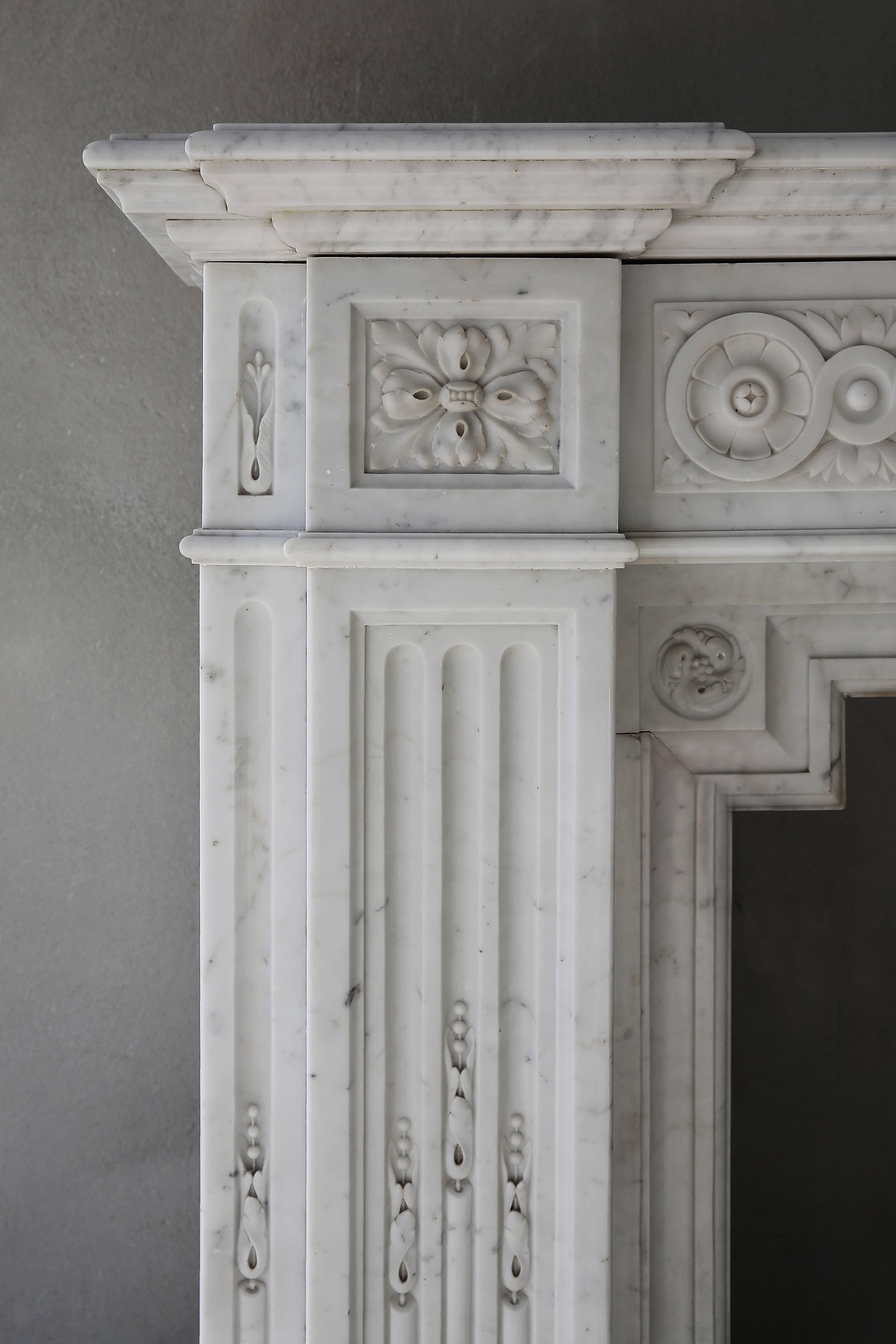 Unique Fireplace of Carrara Marble in Neoclassical Style from the 19th Century 3