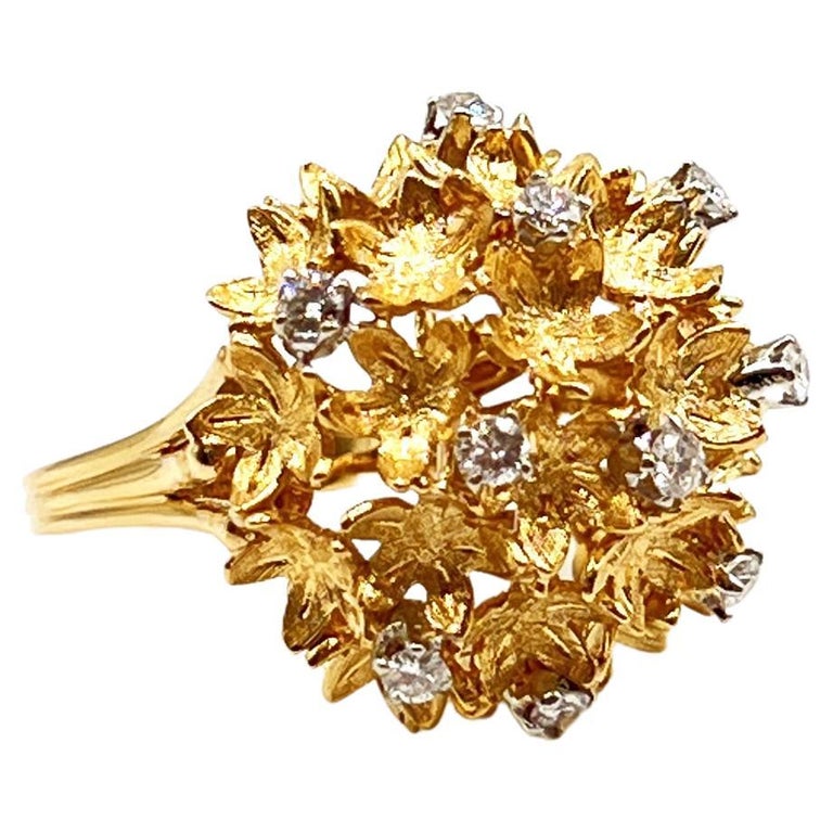 Unique Flower Ring with Diamonds and 18k Yellow Gold For Sale at 1stDibs