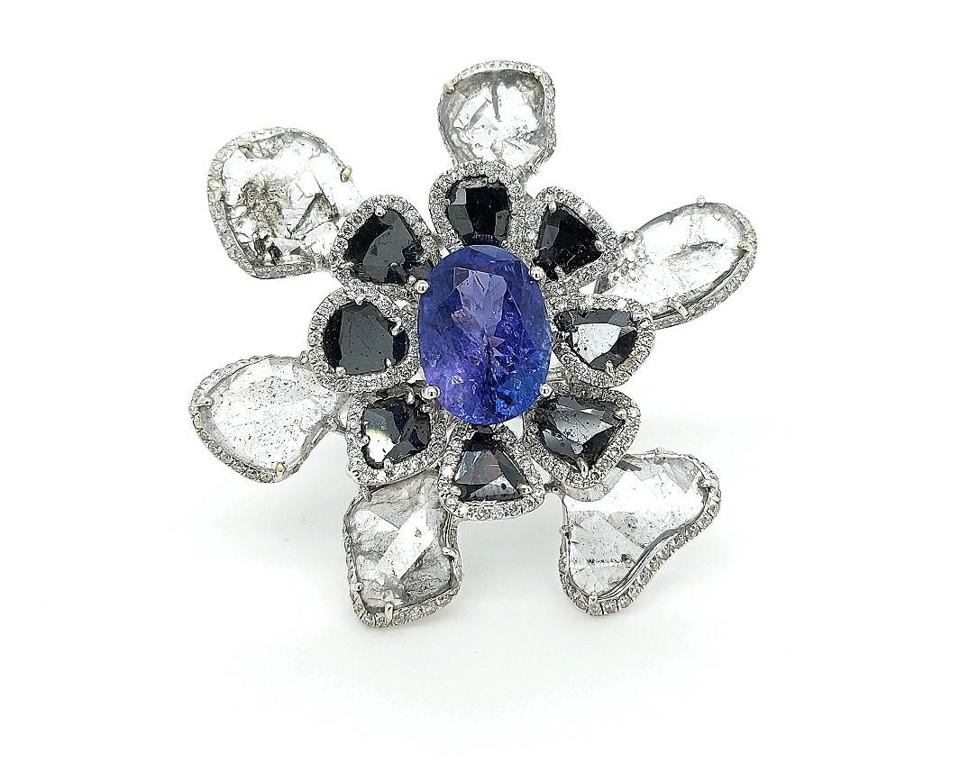 18kt White Gold Unique Flower Ring with Tanzanite, Black Grey and White Diamonds For Sale 2
