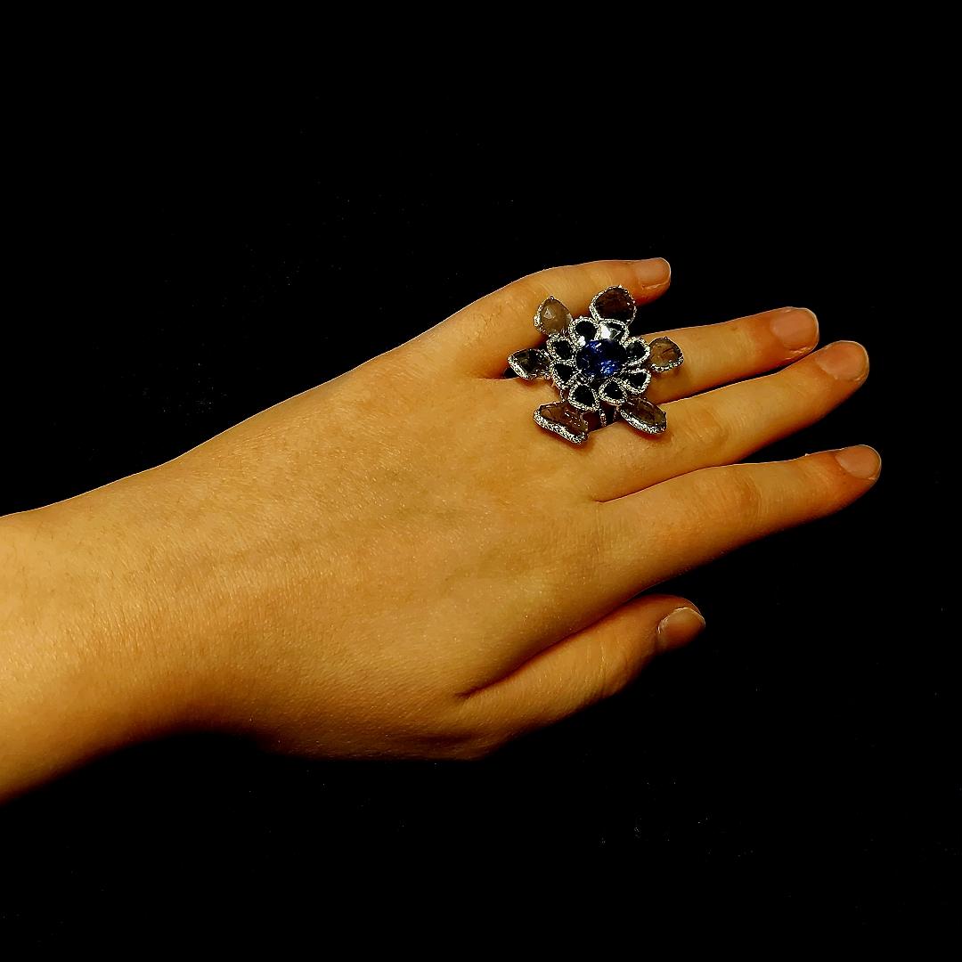 18kt White Gold Unique Flower Ring with Tanzanite, Black Grey and White Diamonds For Sale 4