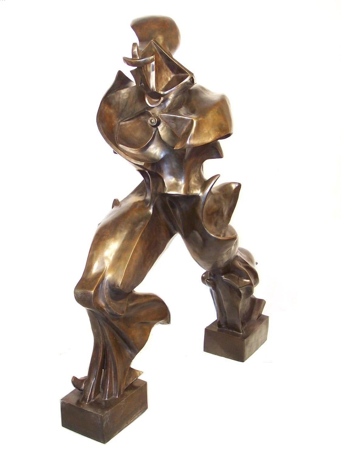 Futurist Unique Forms of Continuity in Space – Bronze Sculpture For Sale