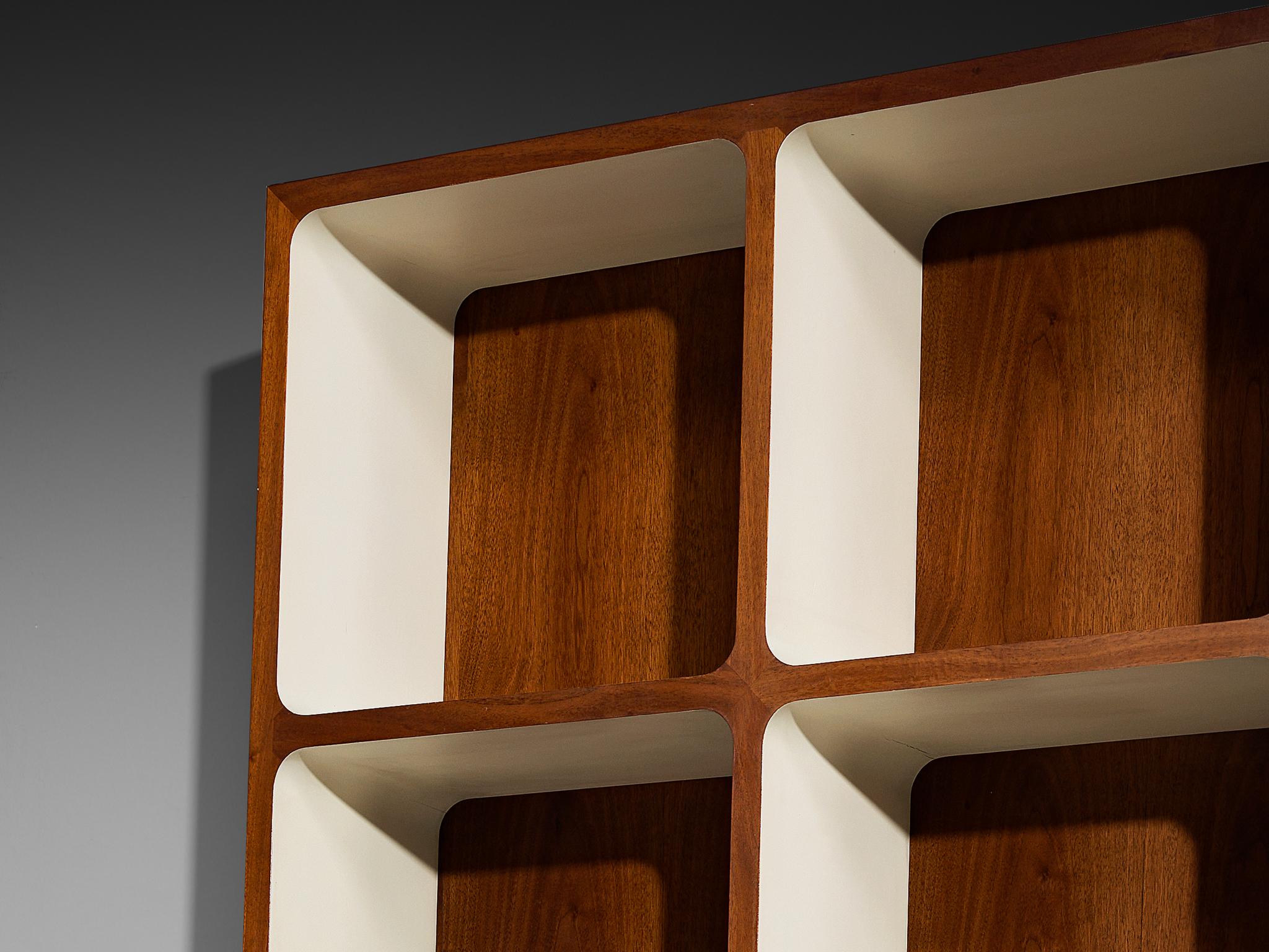 Unique Franco Campo and Carlo Graffi 1960s Large Wall Unit in Walnut For Sale 3
