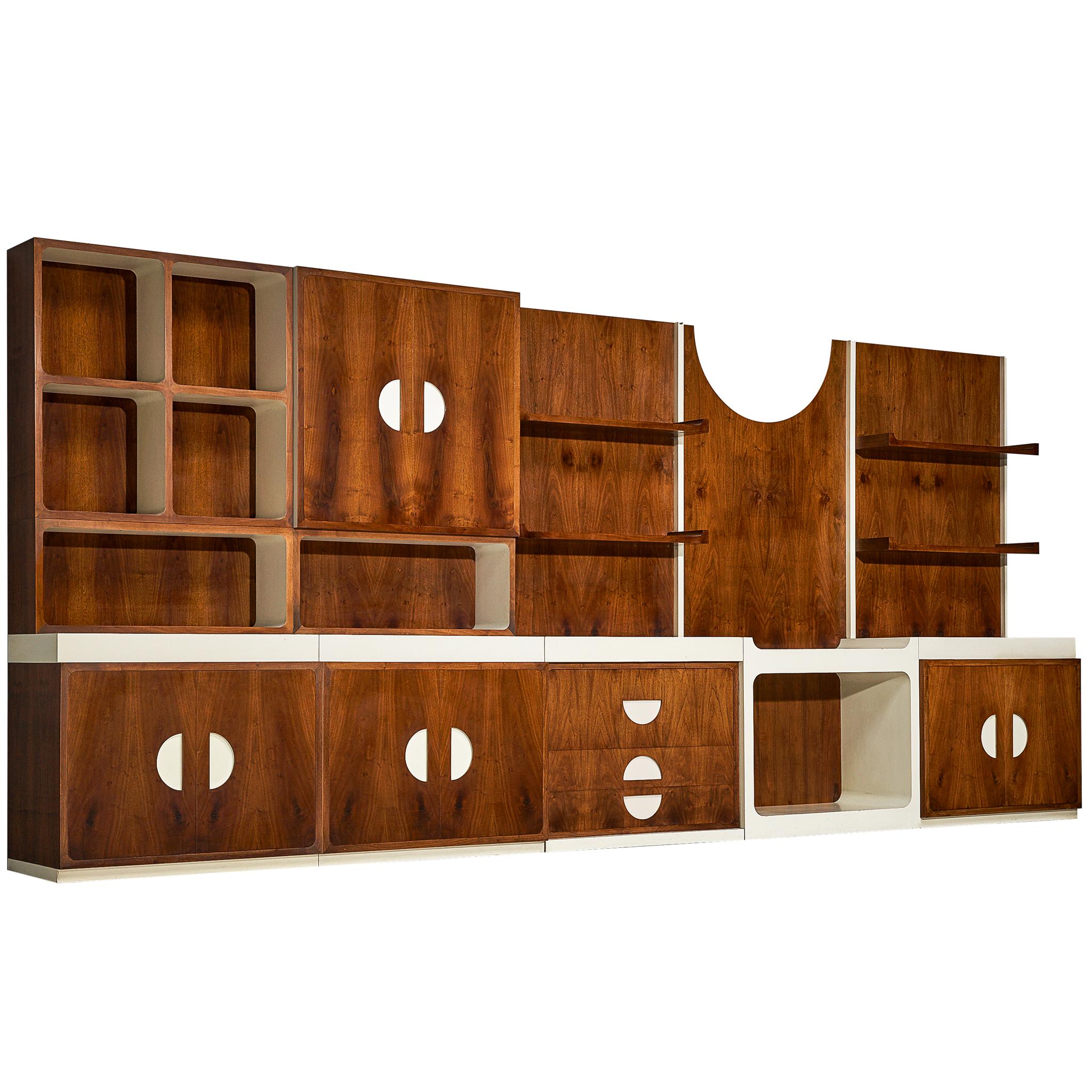 Unique Franco Campo and Carlo Graffi 1960s Large Wall Unit in Walnut For Sale