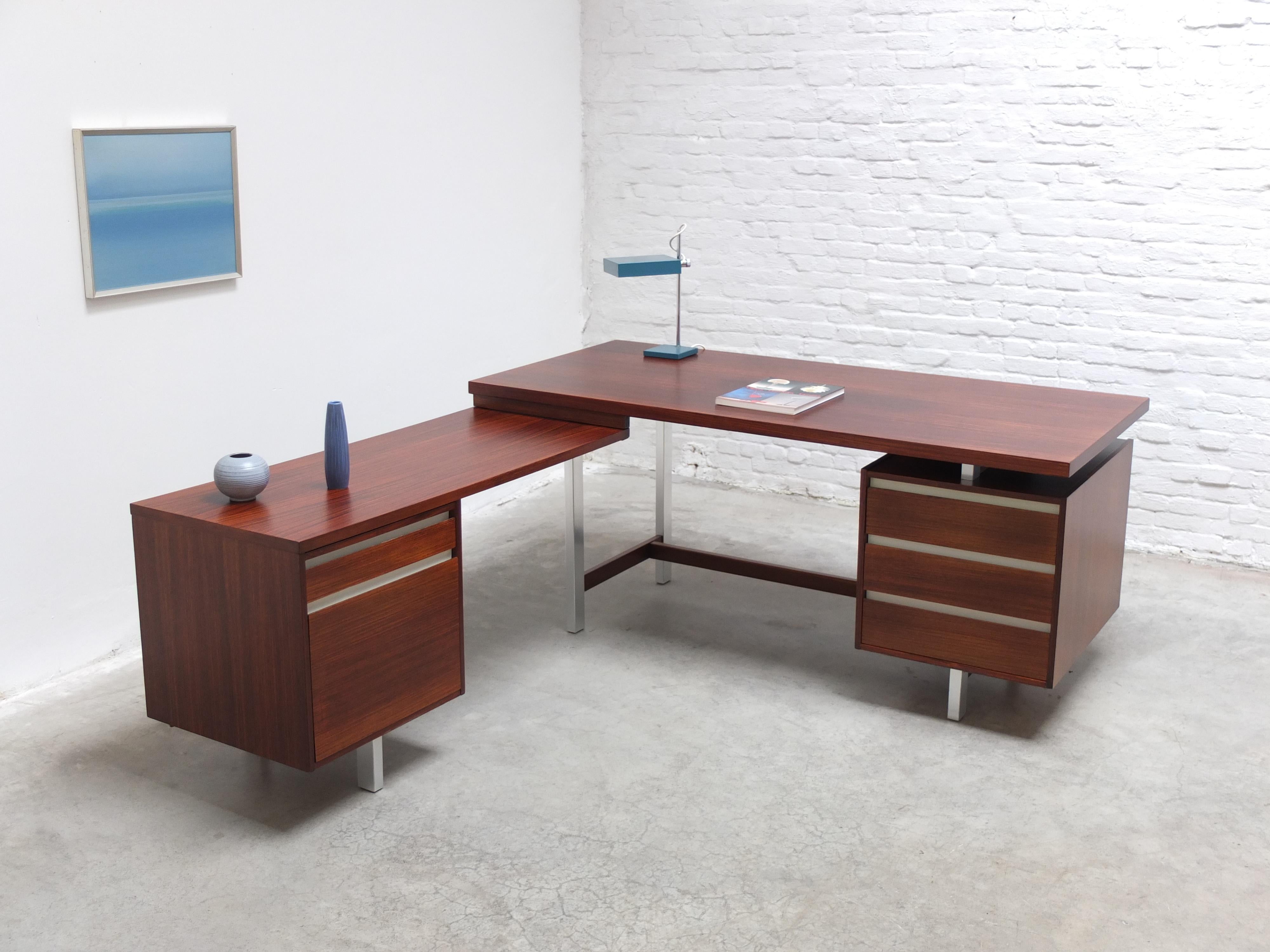 Unique Freestanding Executive Writing Desk by Kho Liang Ie for Fristho, 1964 For Sale 1