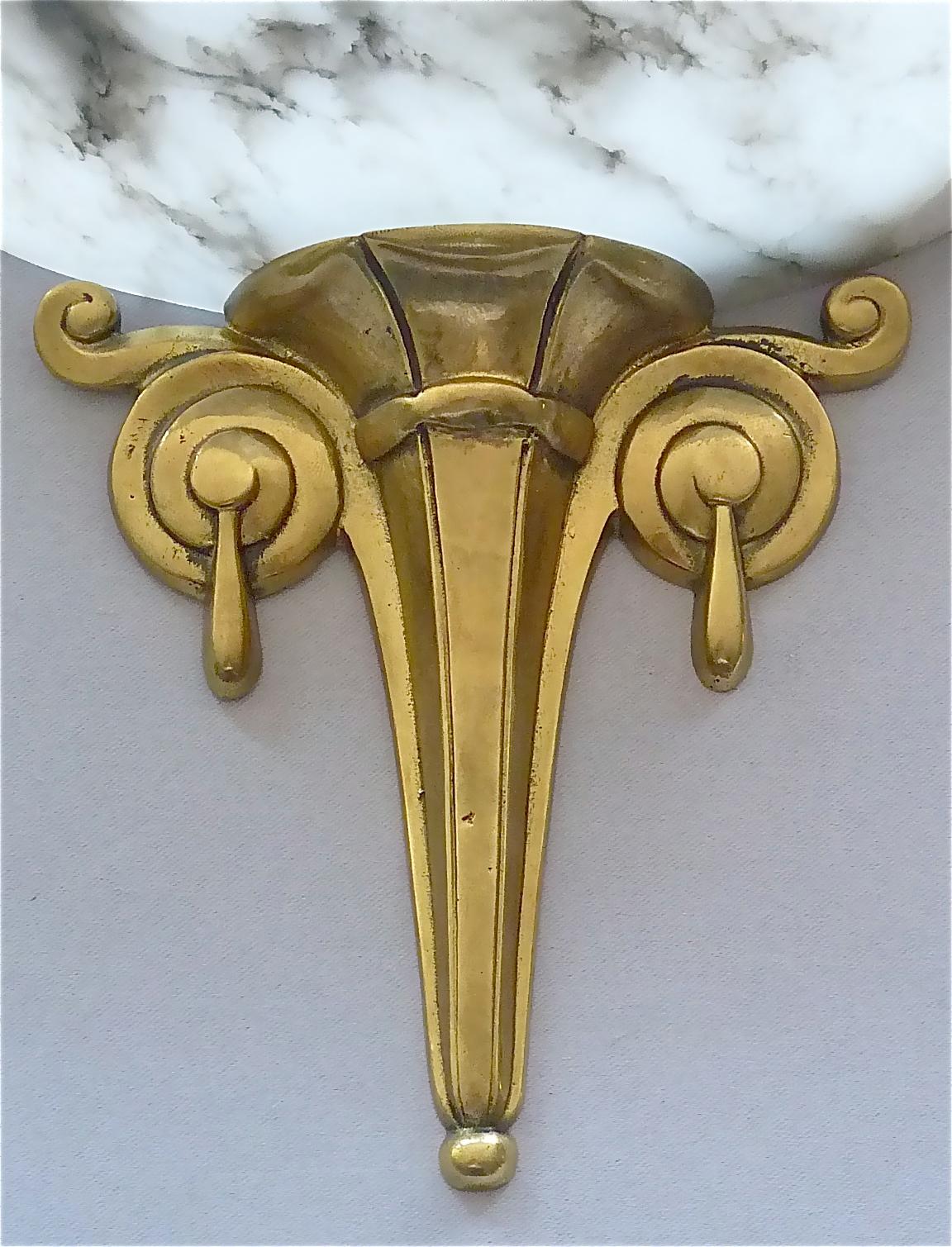 Unique French Art Deco Alabaster Sconces 1920s Gilt Bronze Ruhlmann Cheuret Era For Sale 1