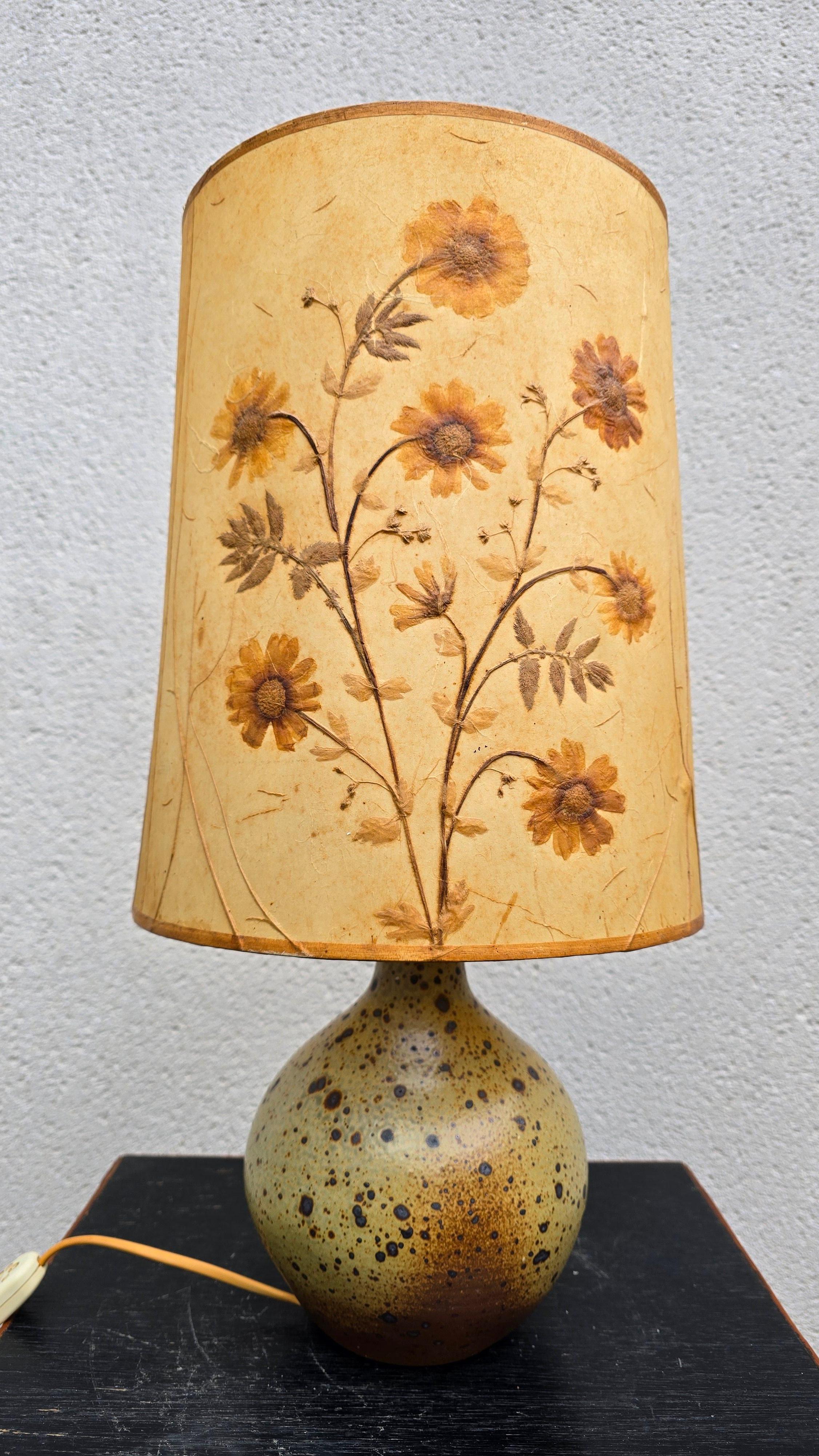 Mid-Century Modern Lampe de table unique en céramique française - années 1950 en vente