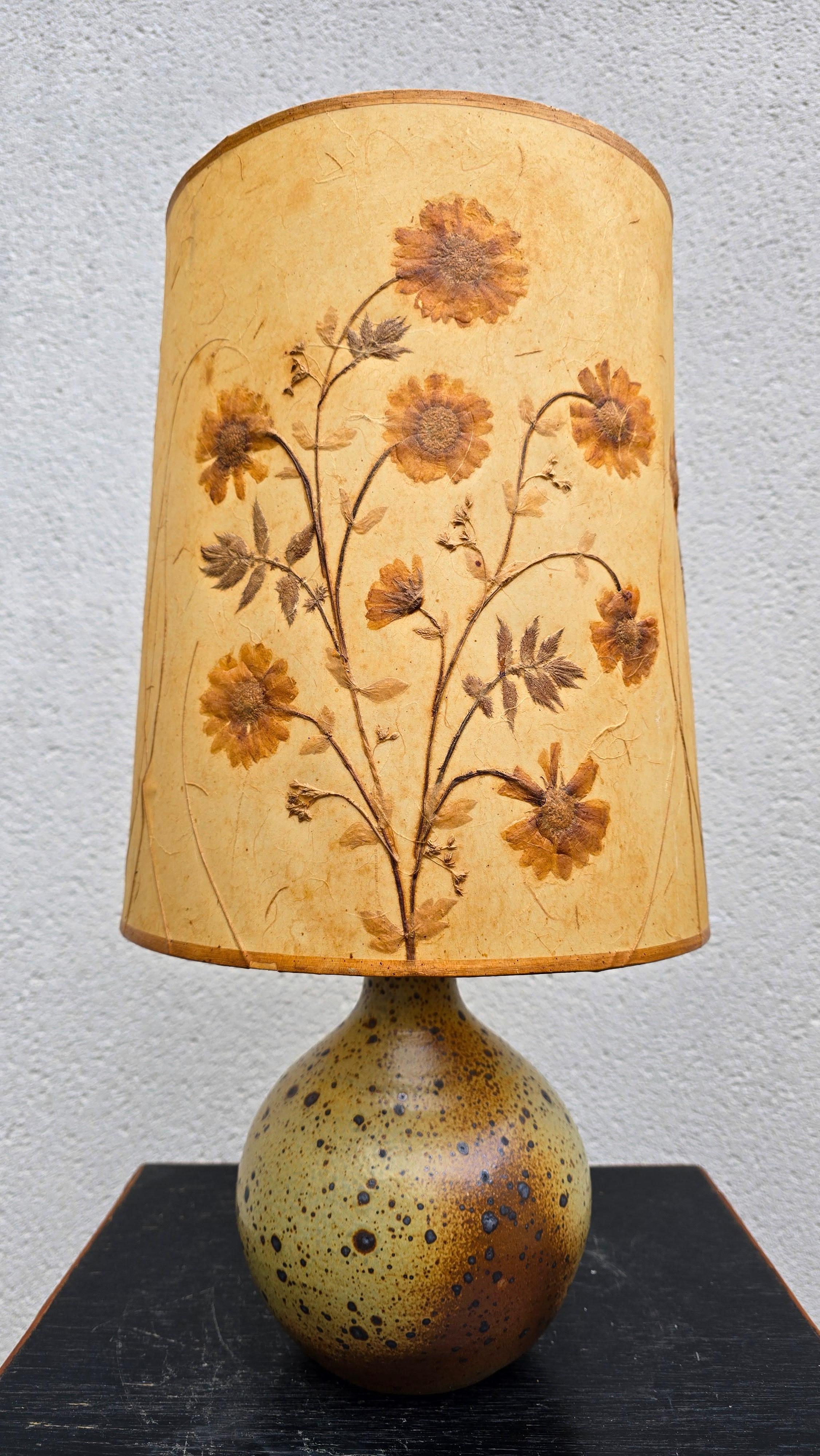 Céramique Lampe de table unique en céramique française - années 1950 en vente
