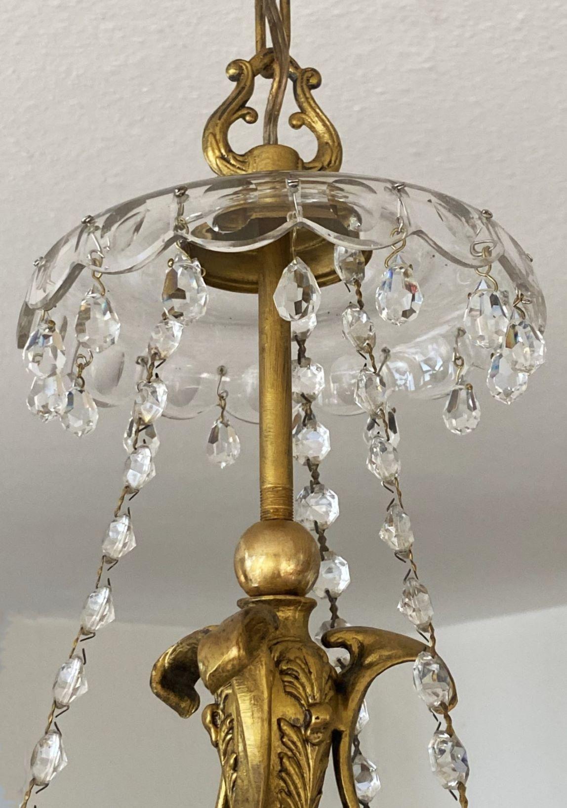 Lanterna o lampadario a tre luci in cristallo dorato francese unico nel suo genere, 1910-1920 in vendita 4