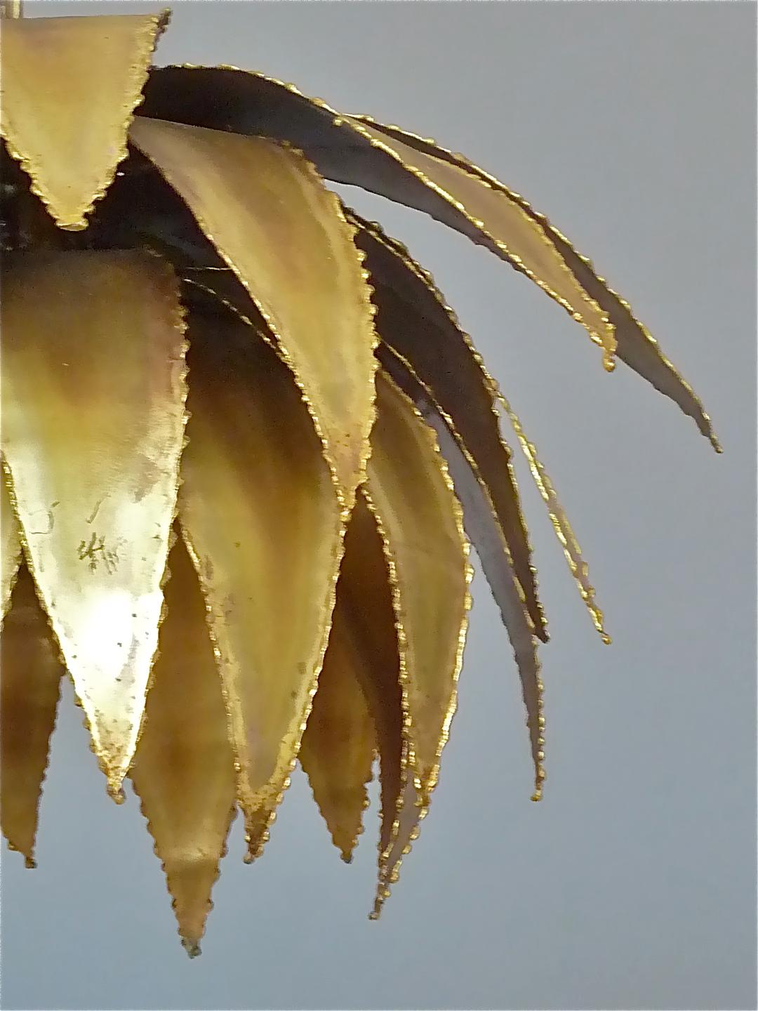 Metal Unique French Maison Jansen Artichoke Palm Leaf Chandelier Patinated Brass 1970s For Sale
