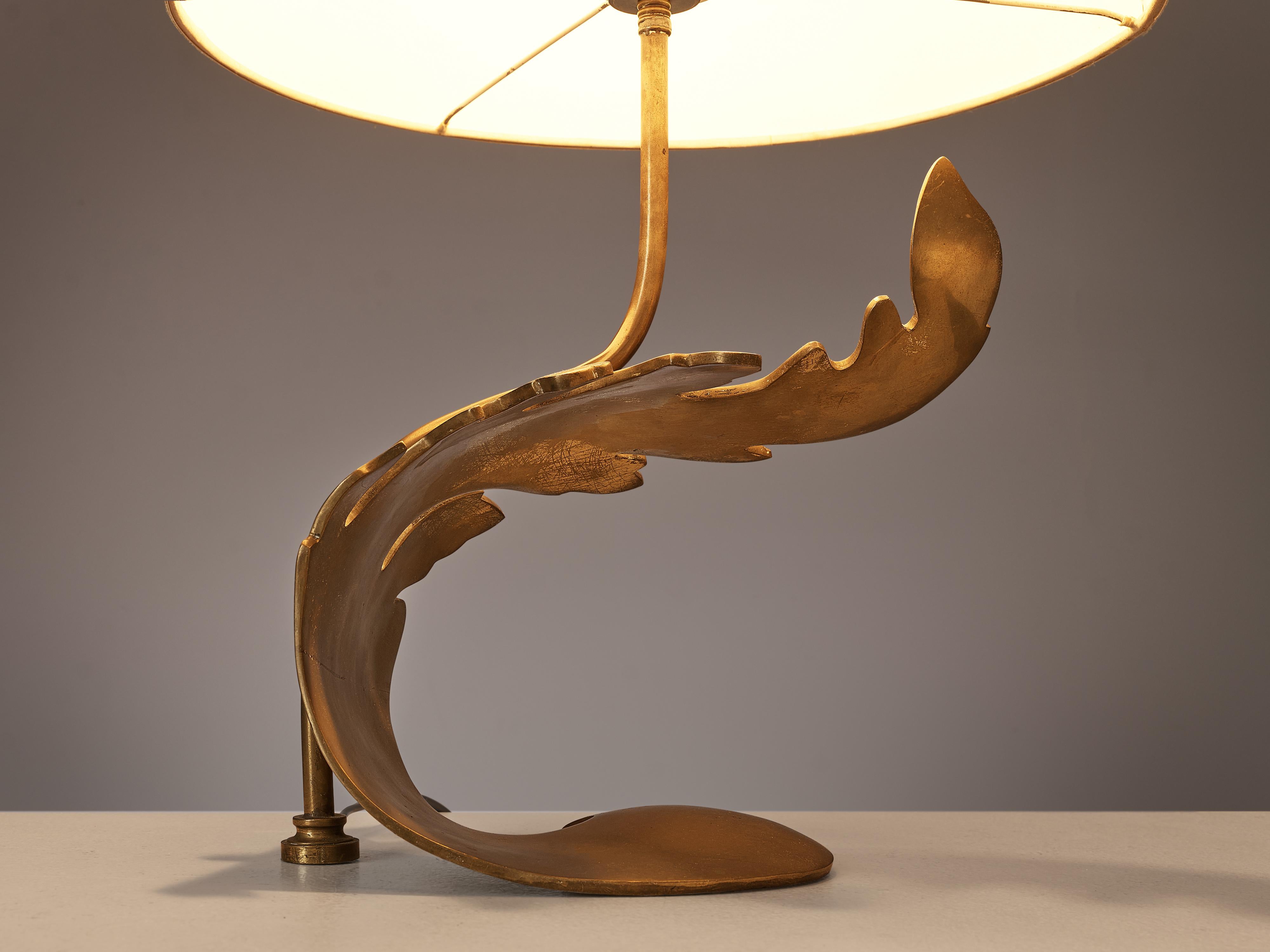 Unique French Table Lamp with Leaf Detail In Excellent Condition In Waalwijk, NL