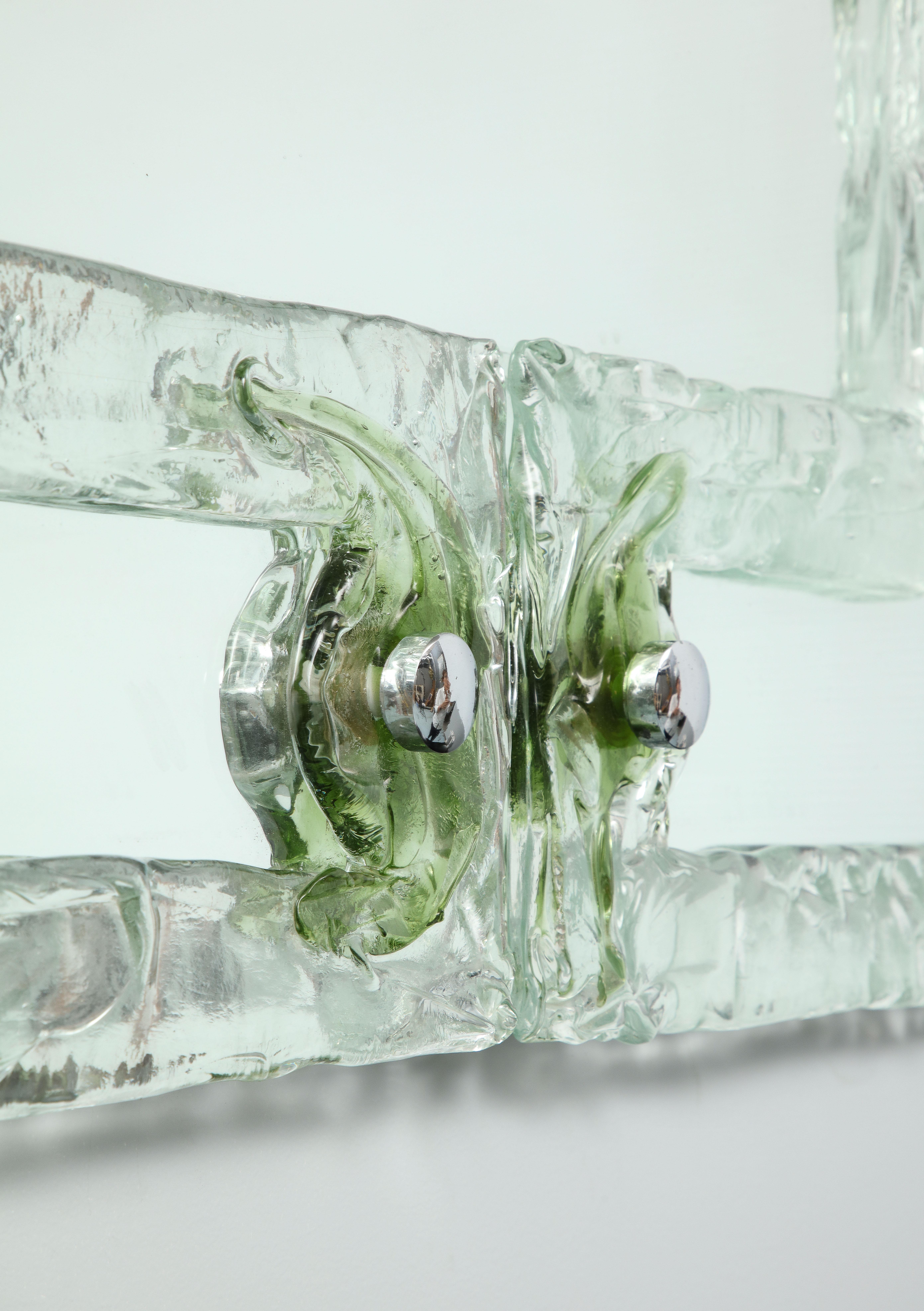 Specchio unico smerigliato e scultoreo in vendita 1