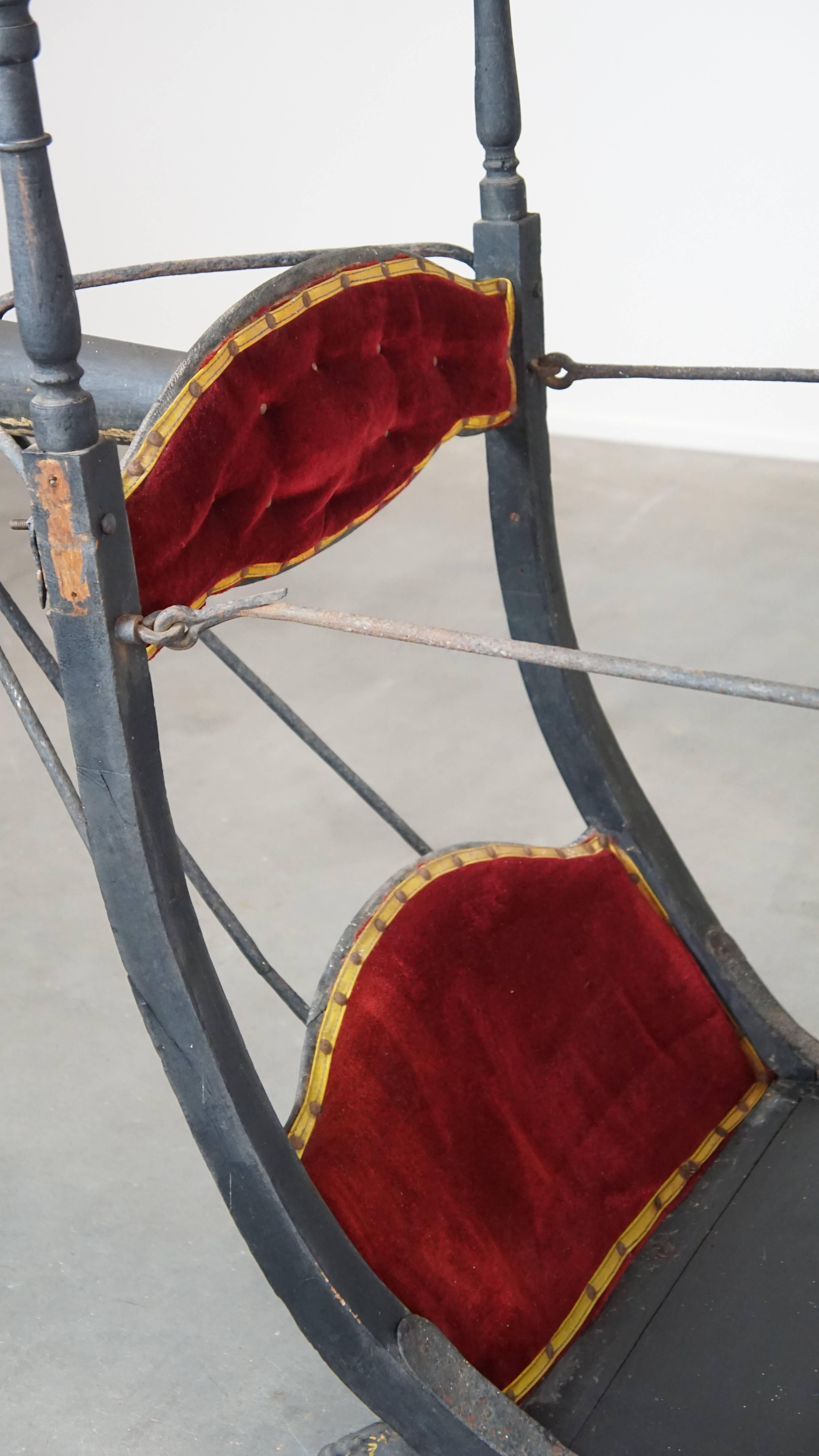 Chaise à porteurs unique de la fin du 19e siècle. en vente 10