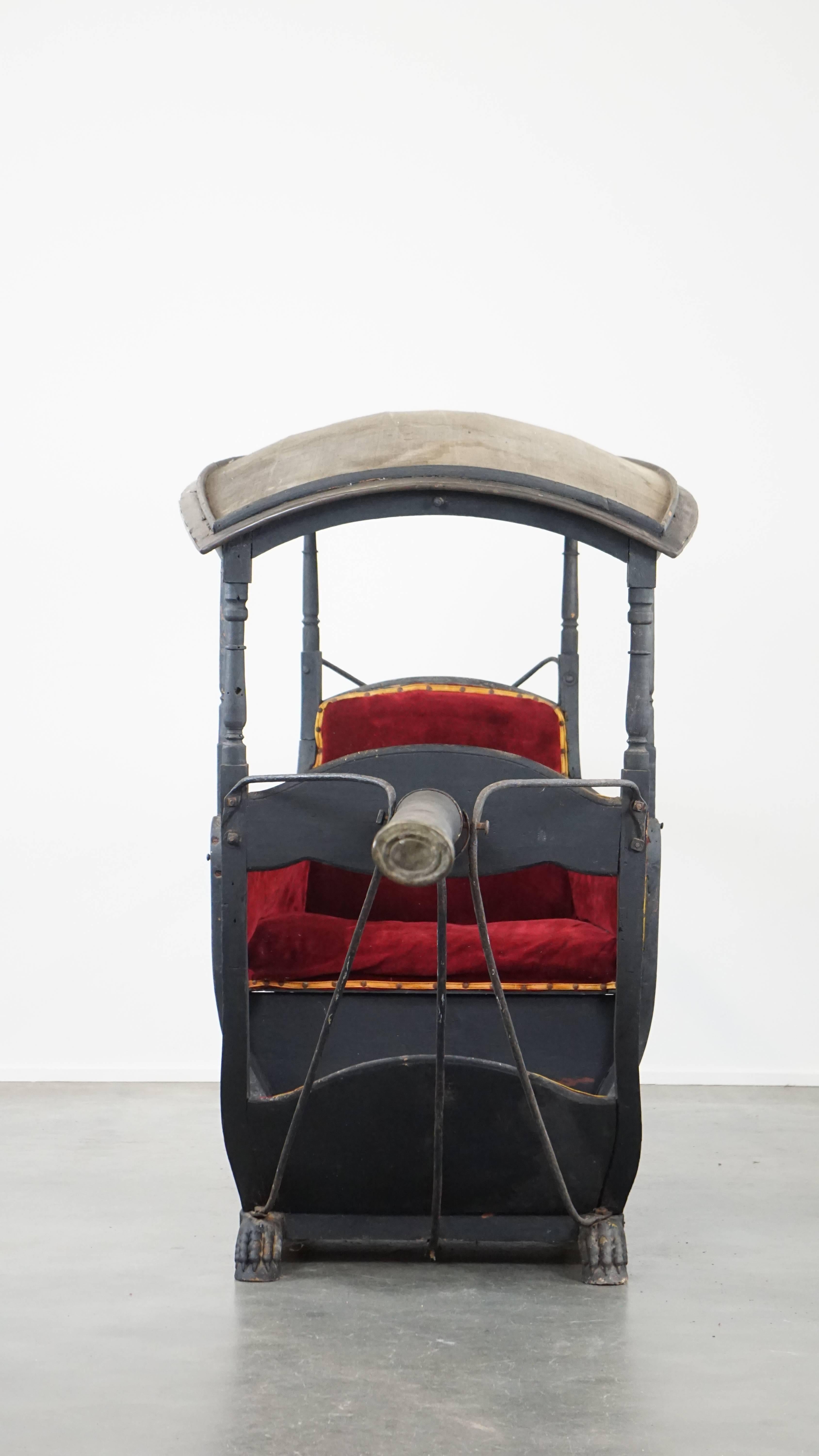Chaise à porteurs unique de la fin du 19e siècle. en vente 2