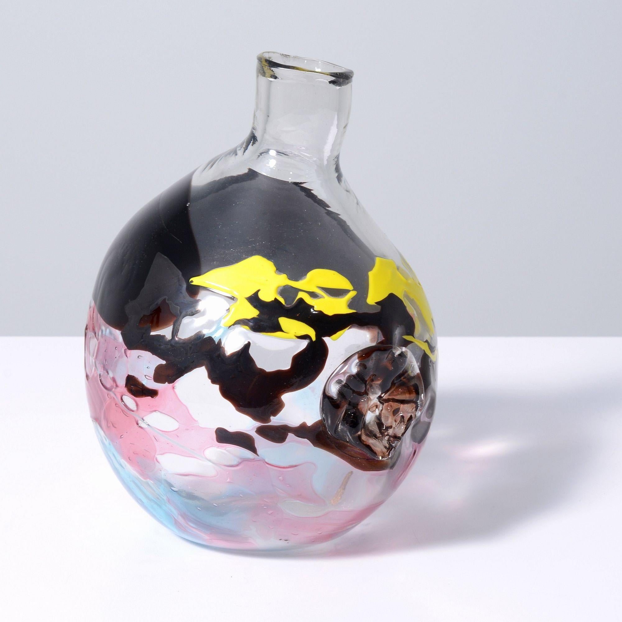 Artista/Designer; Produttore: Fulvio Bianconi (italiano, 1915-1996)
Marcatura(e); note: nessuna marcatura(e) evidente(i)
Materiali: vetro
Dimensioni (H, L, P): 10 