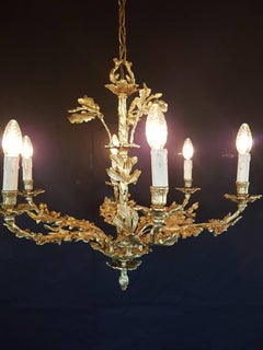 Unique Gilt Bronze Chandelier with Detailed Oakleaves