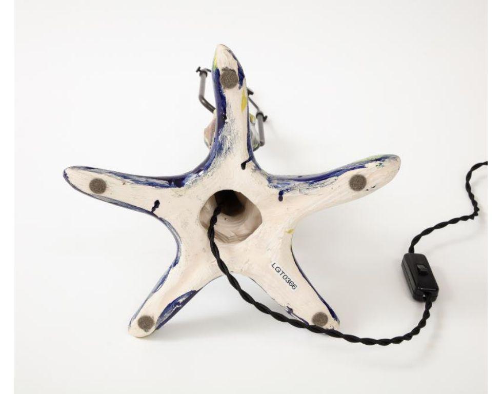Einzigartige glasierte Keramik-Tischlampe in Form eines Seepferdchens, 20. Jahrhundert im Angebot 6