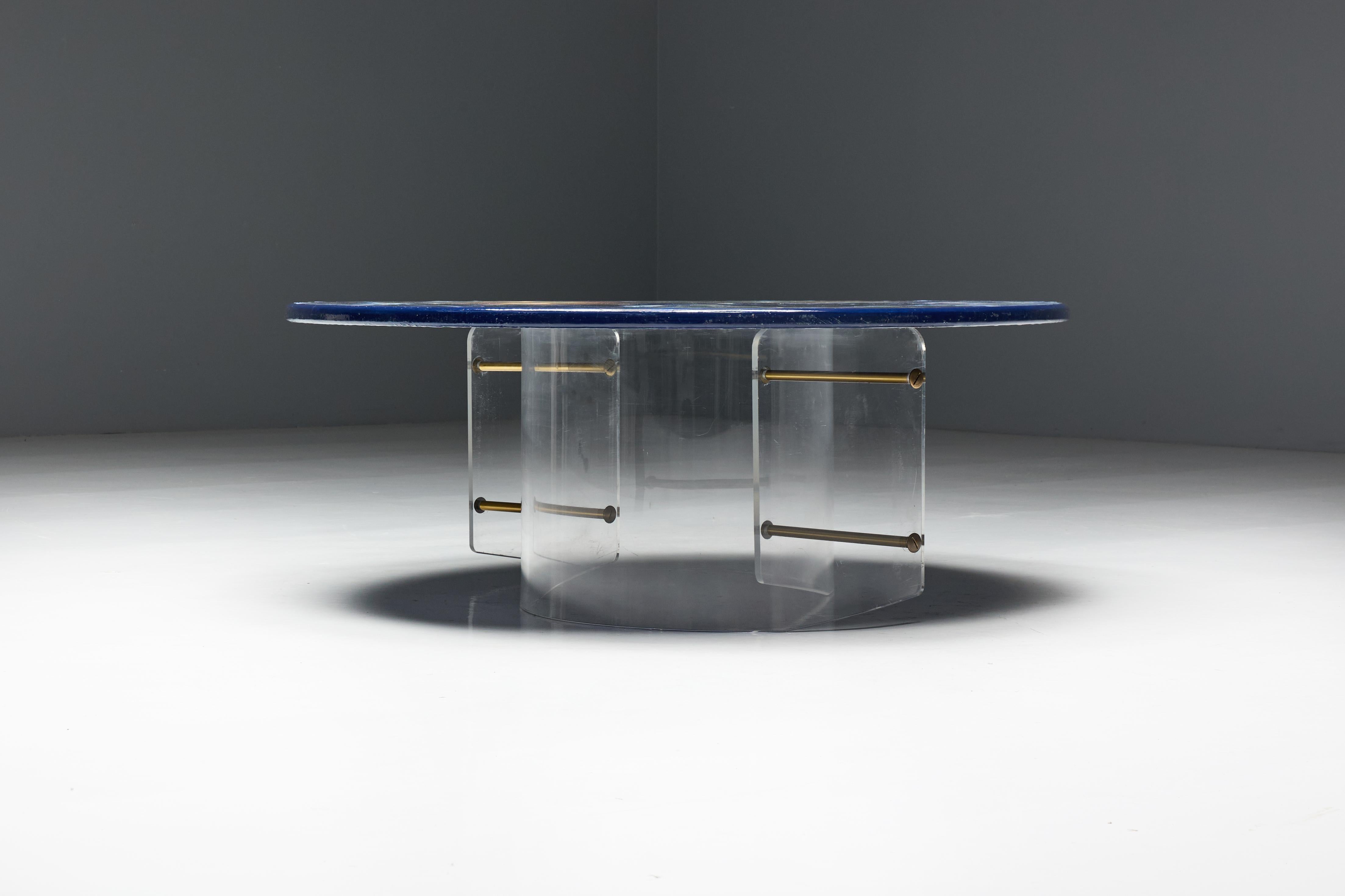 Unique Globe Coffee Table with Plexi Base, 1990s For Sale 4