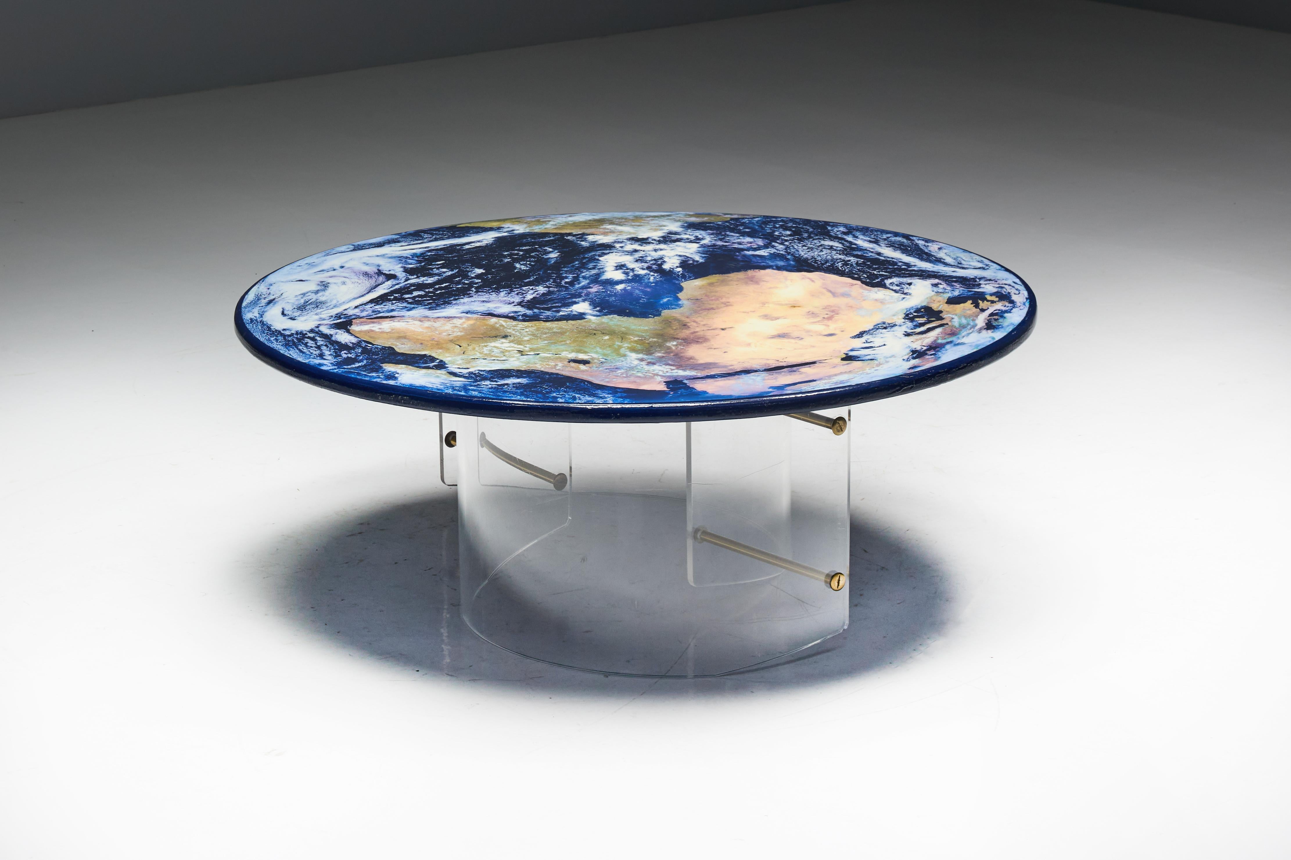 Unique Globe Coffee Table with Plexi Base, 1990s For Sale 8