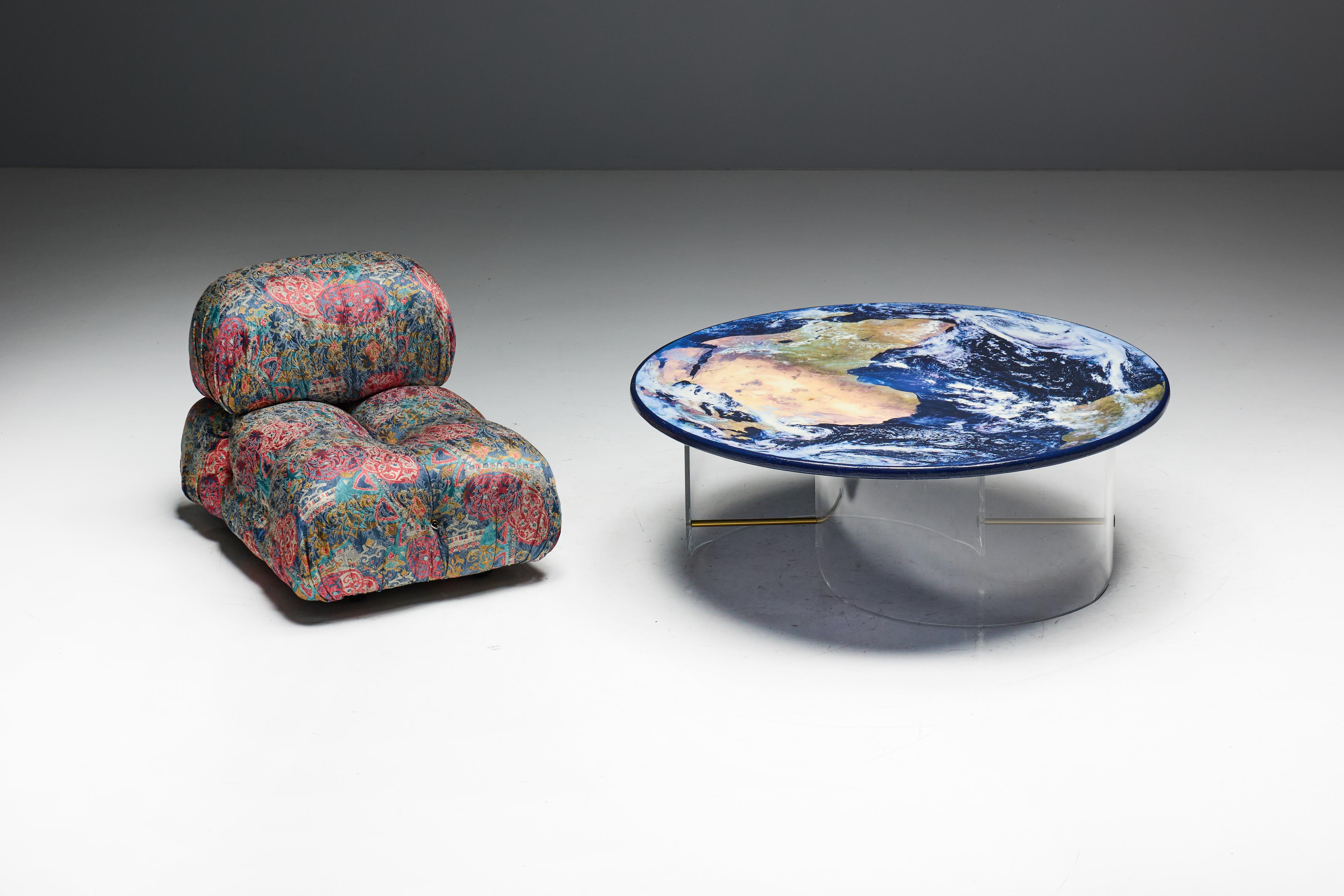 Unique Globe Coffee Table with Plexi Base, 1990s For Sale 2