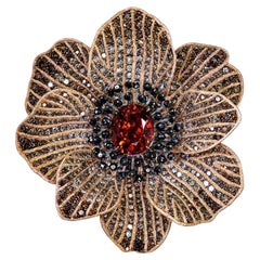 Gold Coronaria Brooch with Mandarin Garnet & Diamond in 18k Gold by Alex Soldier