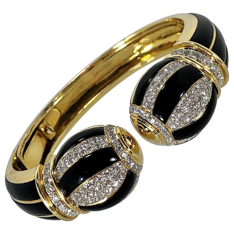 Unique Gold Onyx and Diamond Striped Split Front Cuff For Sale at 1stDibs
