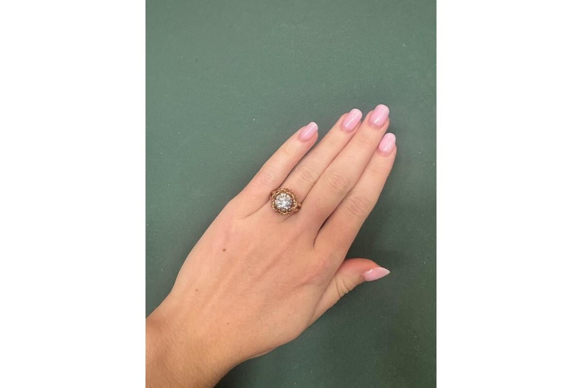 Bague unique en or ornée d'un diamant taille ancienne brillant de 1,32 carat en vente 2
