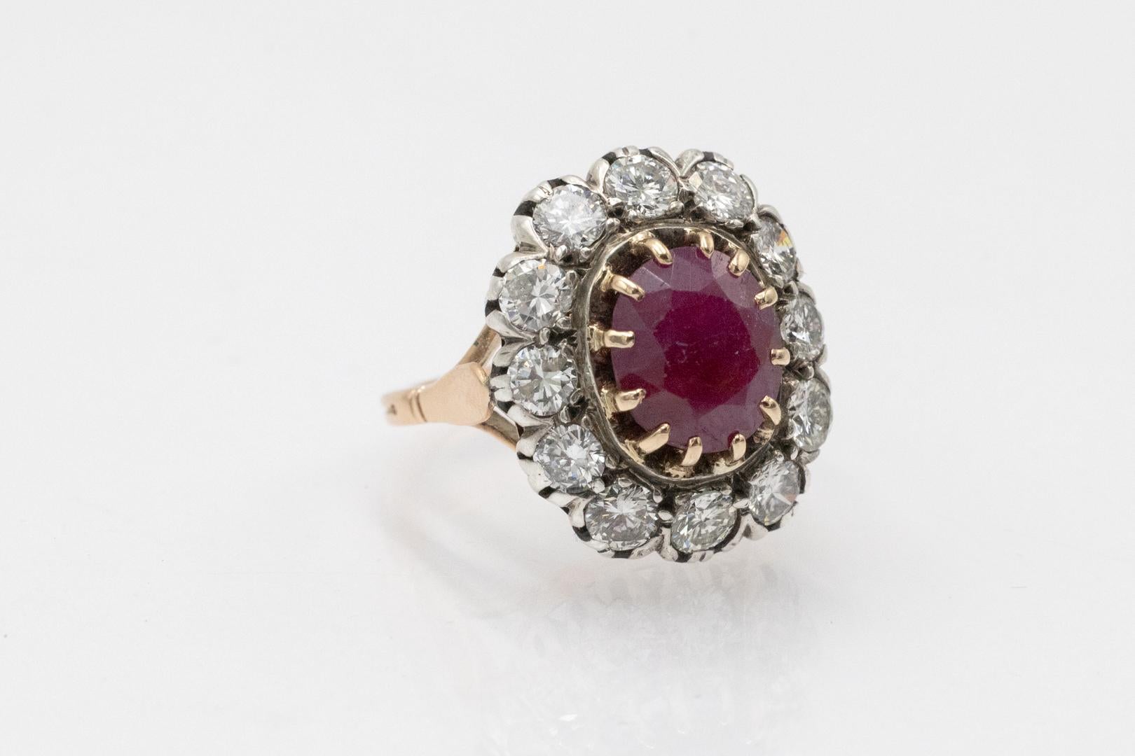Oval Cut Unique gold ring with ruby and diamonds. For Sale