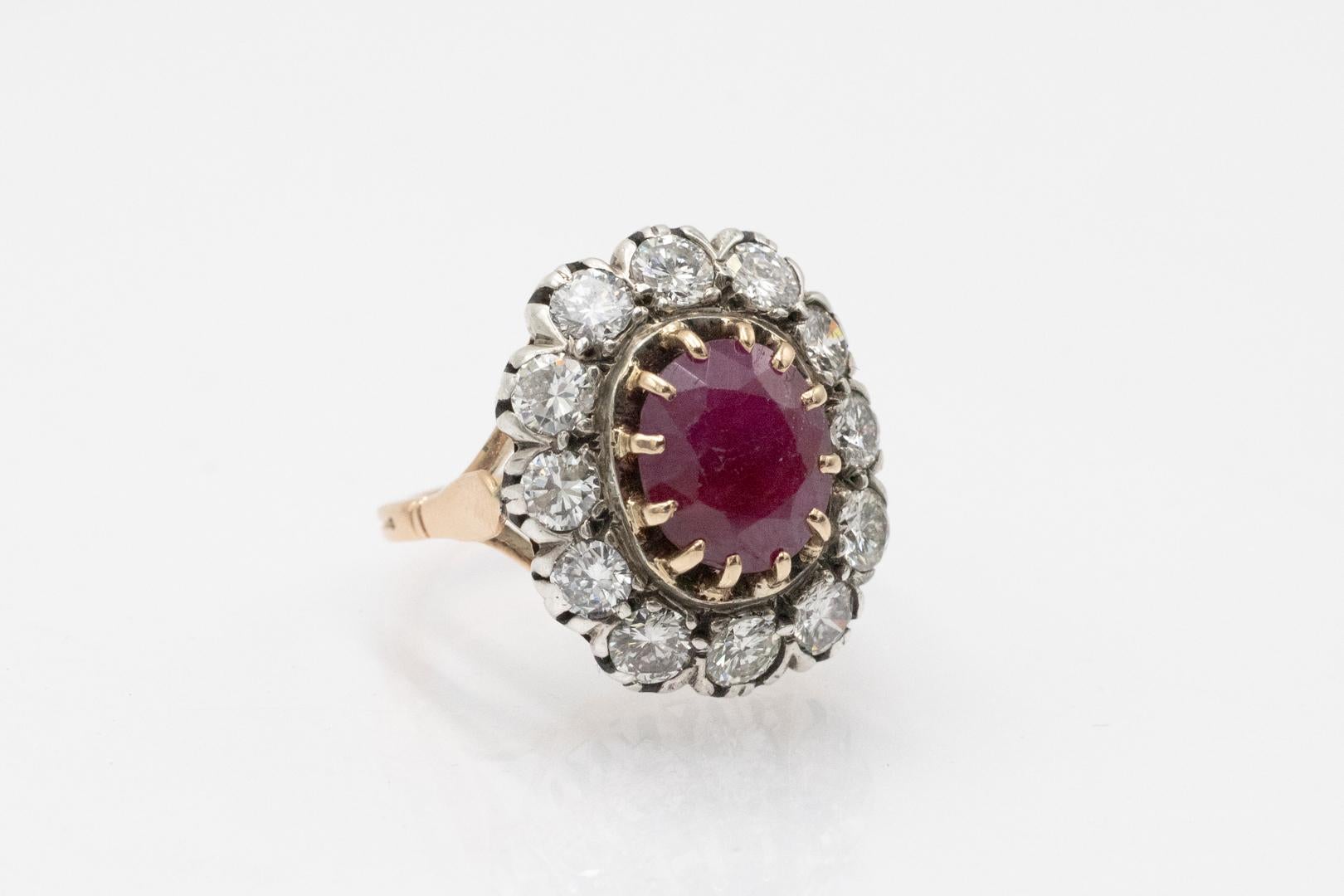 Women's Unique gold ring with ruby and diamonds. For Sale