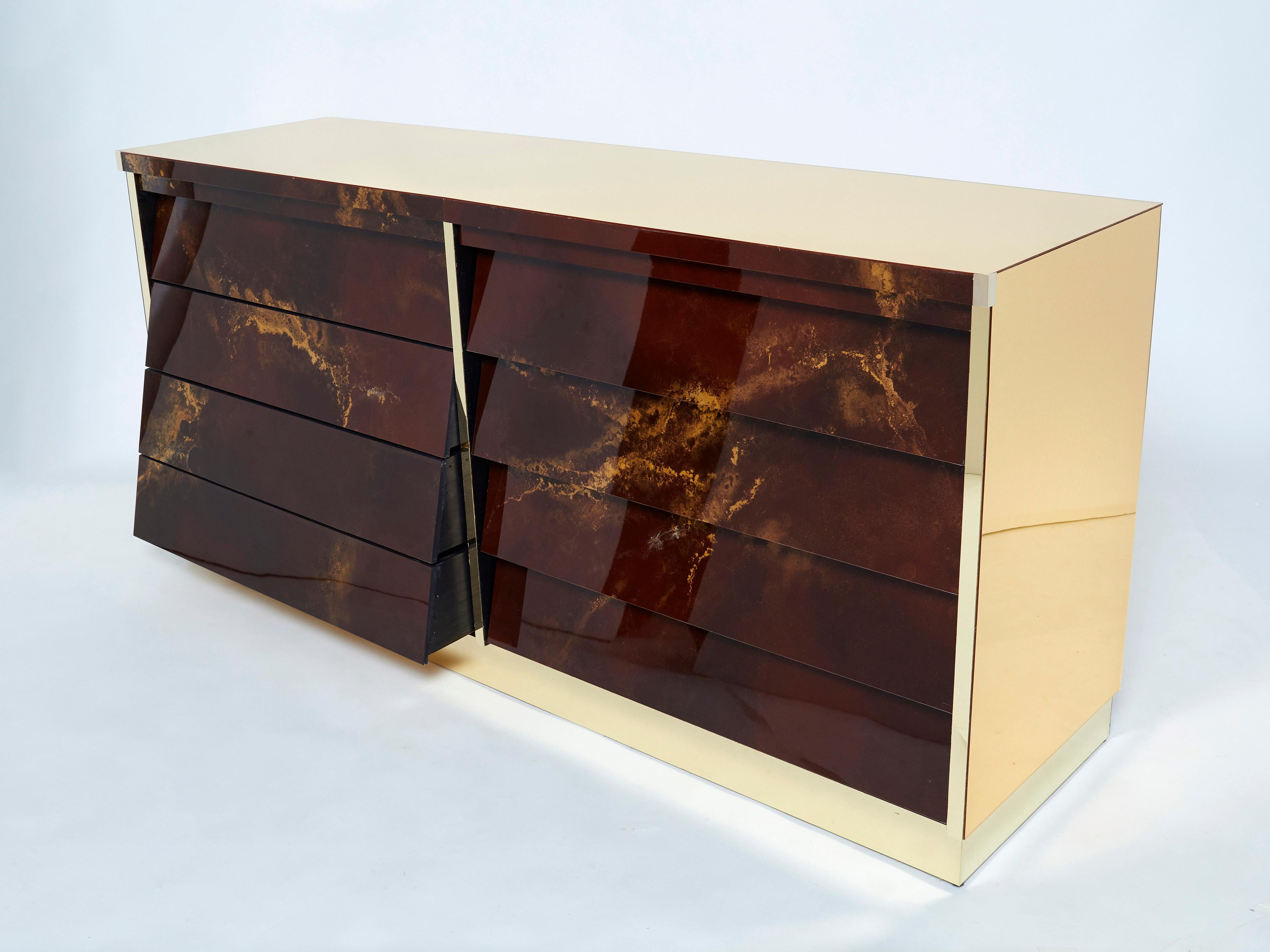 Unique Golden Lacquer Brass Maison Jansen Sideboard Commode, 1970s In Good Condition For Sale In Paris, IDF