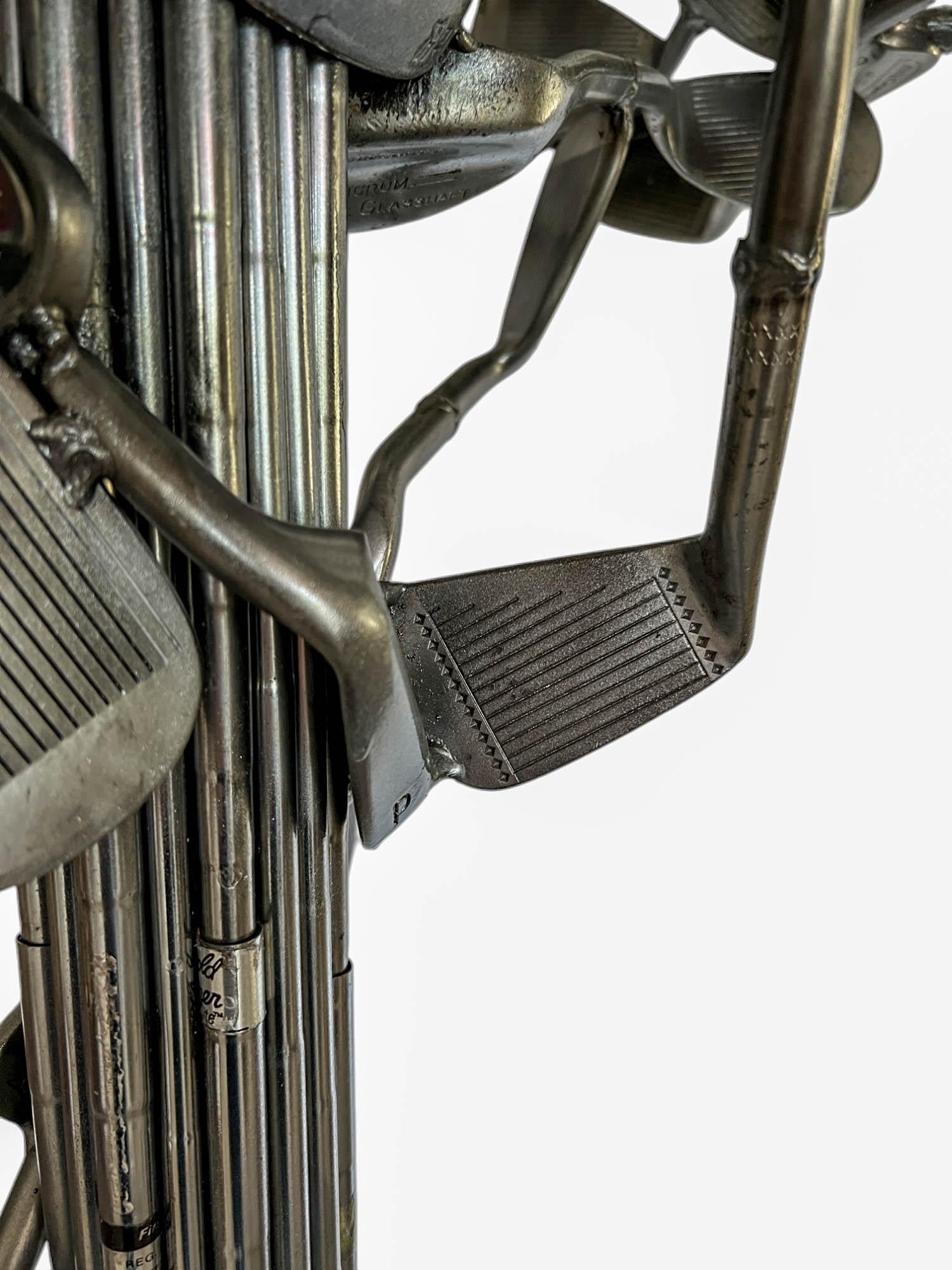 Escultura única de lámpara de pie con temática de golf en venta 4