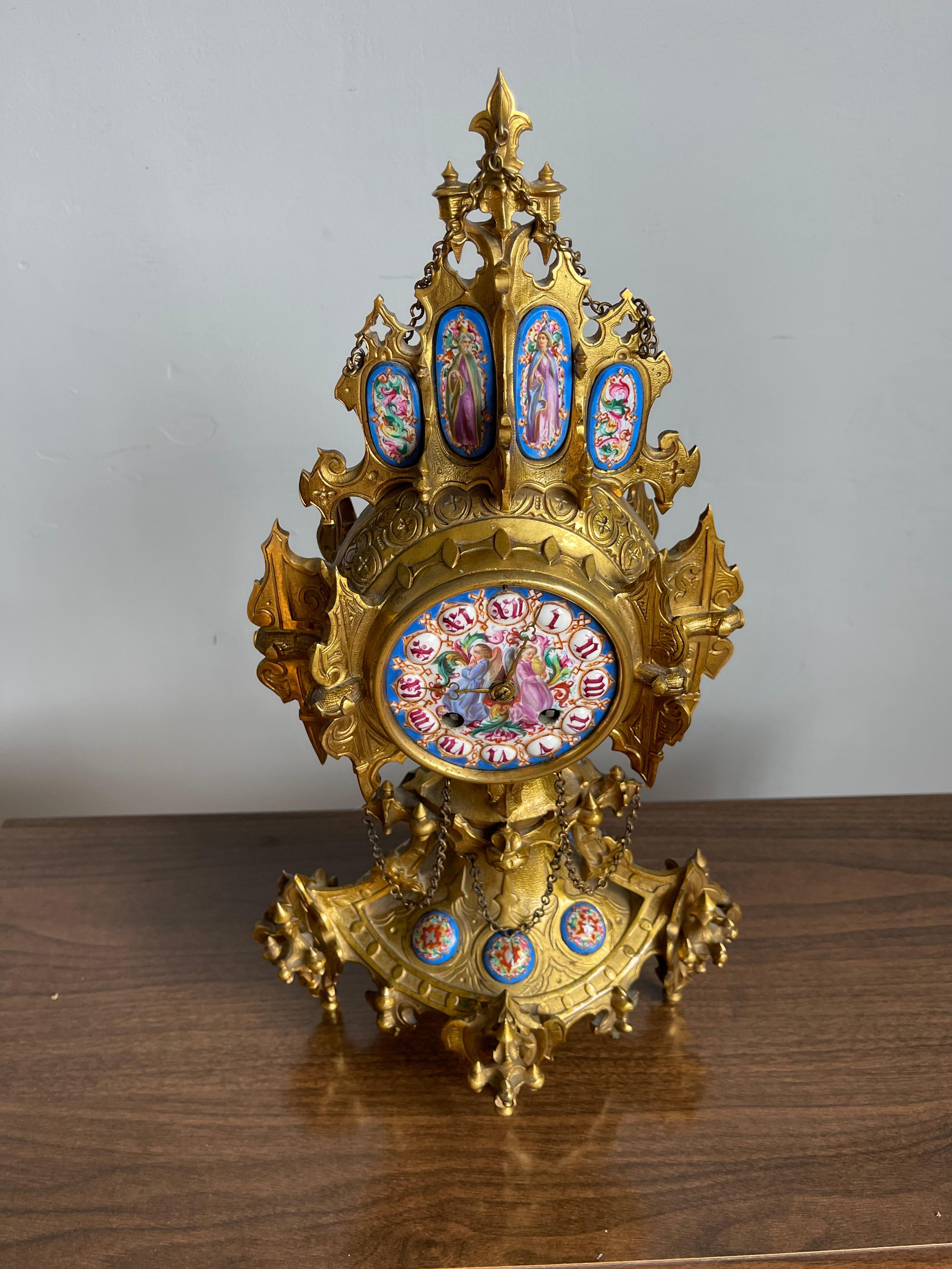 Unique Gothic Revival Gilt Bronze Table or Desk Clock w Rare Porcelain Plaques In Good Condition For Sale In Lisse, NL