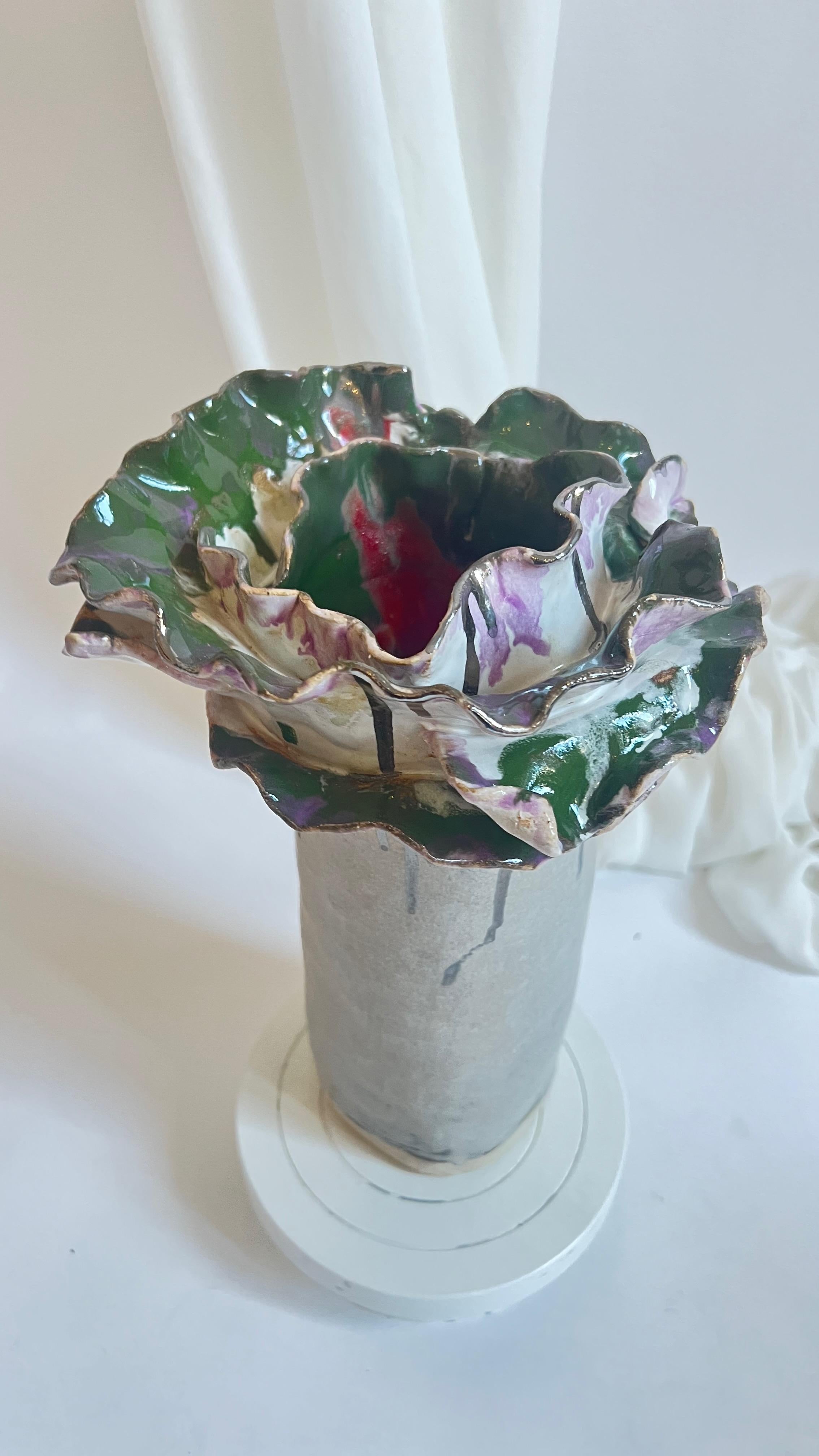 Einzigartige graue Olé DUSK-Vase von Hania Jneid (21. Jahrhundert und zeitgenössisch) im Angebot