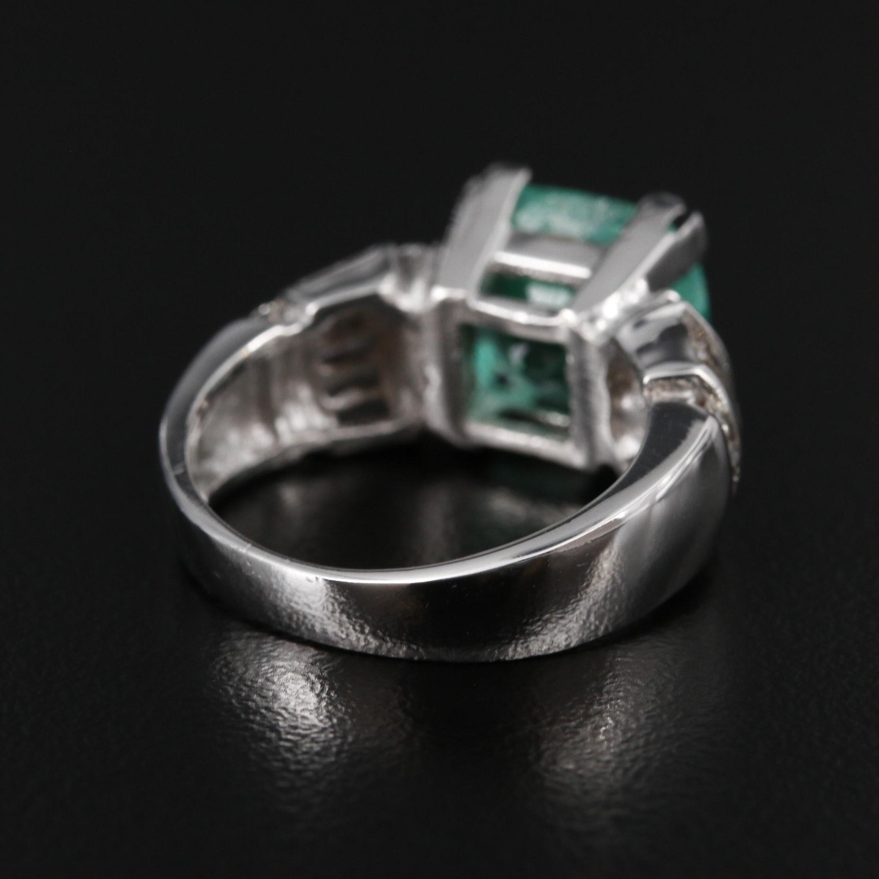 For Sale:  Unique Green Emerald Engagement Ring, Vintage Emerald Ring 4