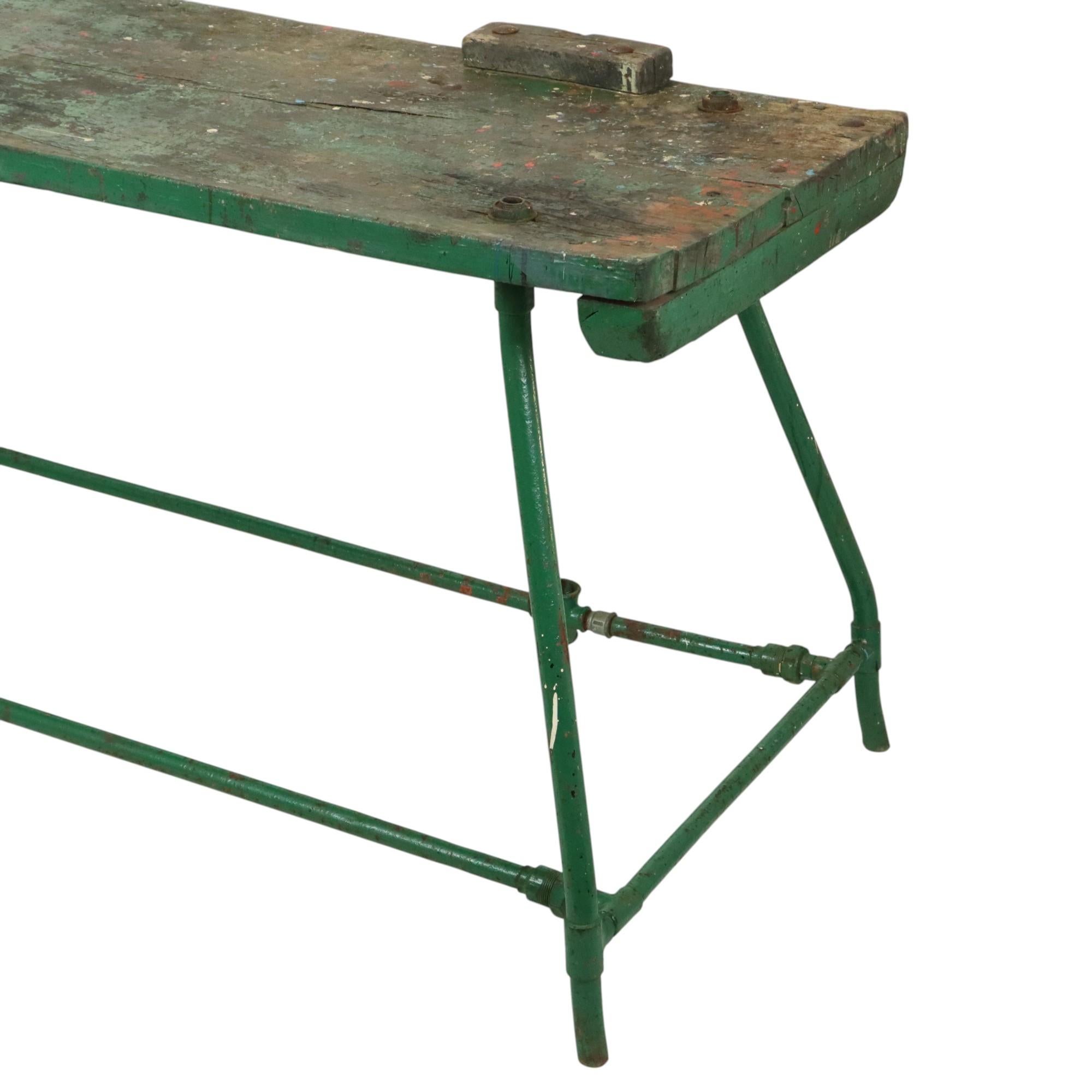 Unico banco da lavoro industriale Greene & Greene Tavolo da lavoro Wood Metal 160cm in vendita 3