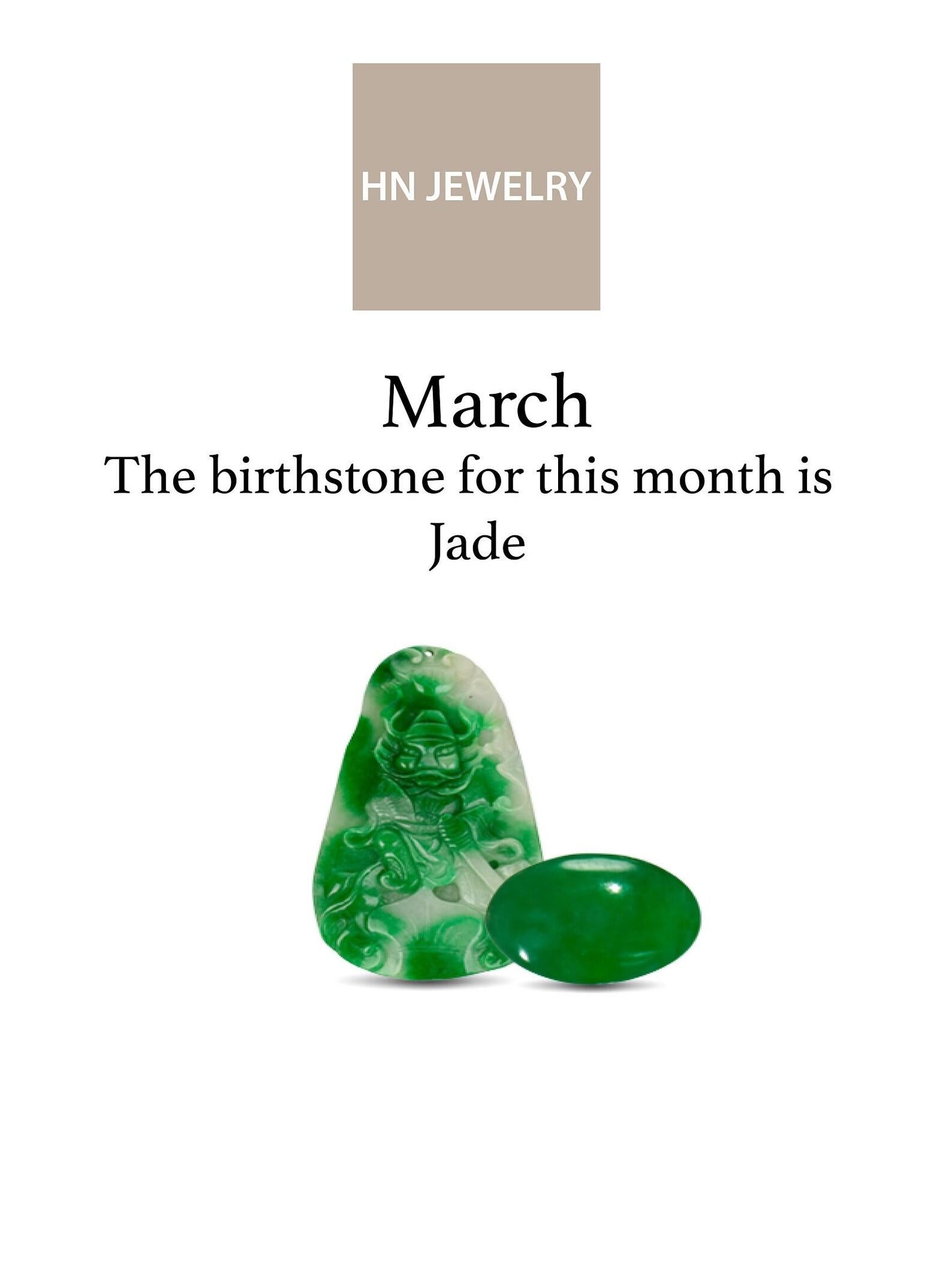 En vente :  Bague de fiançailles unique en jade vert et diamant marquise 3