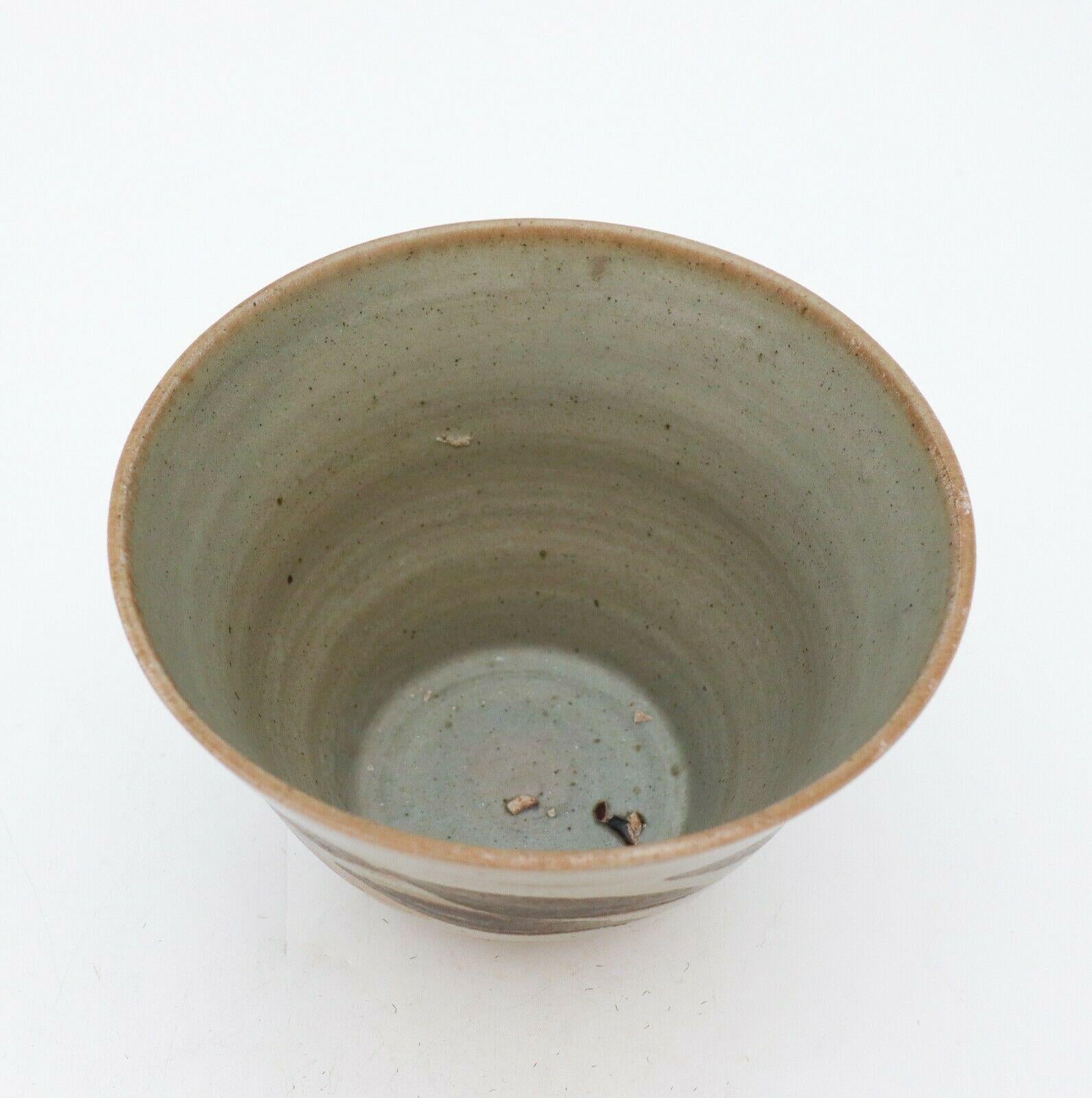 Swedish Unique Grey Stoneware Bowl, Carl-Harry Stålhane, Designhuset, 1985 For Sale