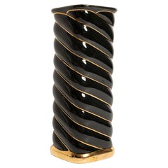 Vase unique en céramique noire et or fait à la main, 20ème siècle, Europe, années 2000