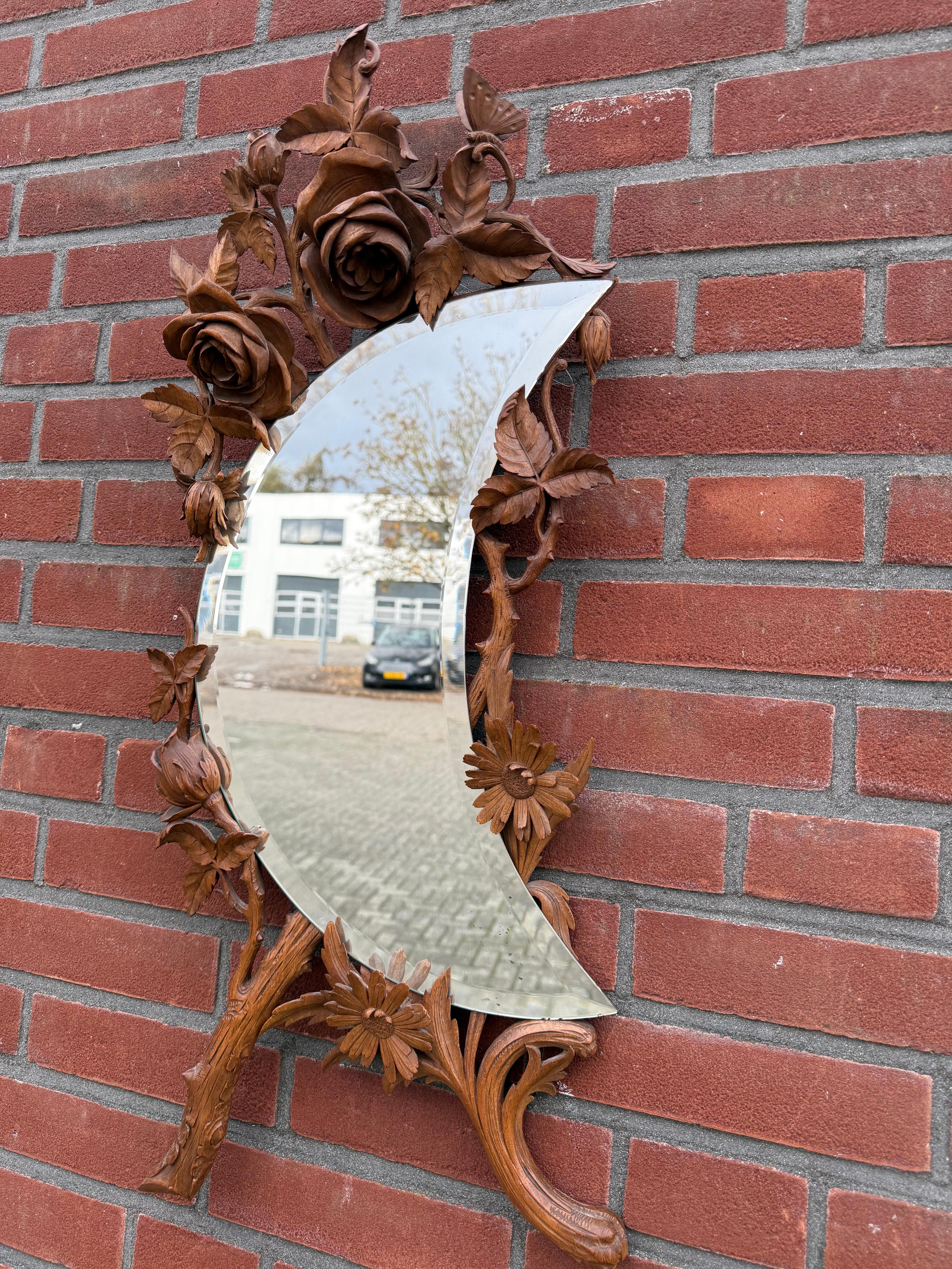 Miroir Art Nouveau unique sculpté à la main - Roses, papillon et Natural Elegance en vente 7