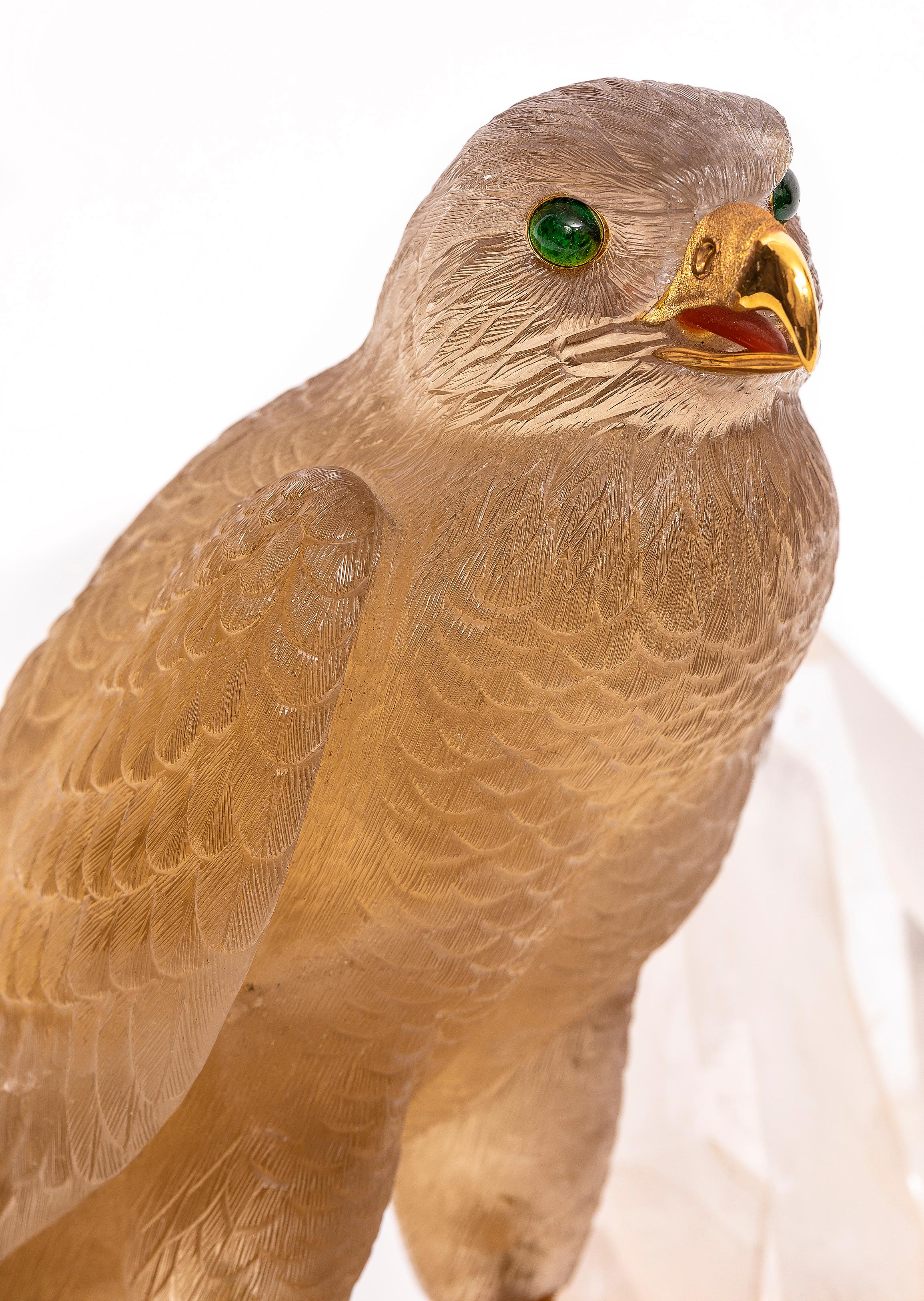 Sculpture unique de Falcon en citrine sculptée à la main avec bec et serres en or, signée Zadora en vente 2