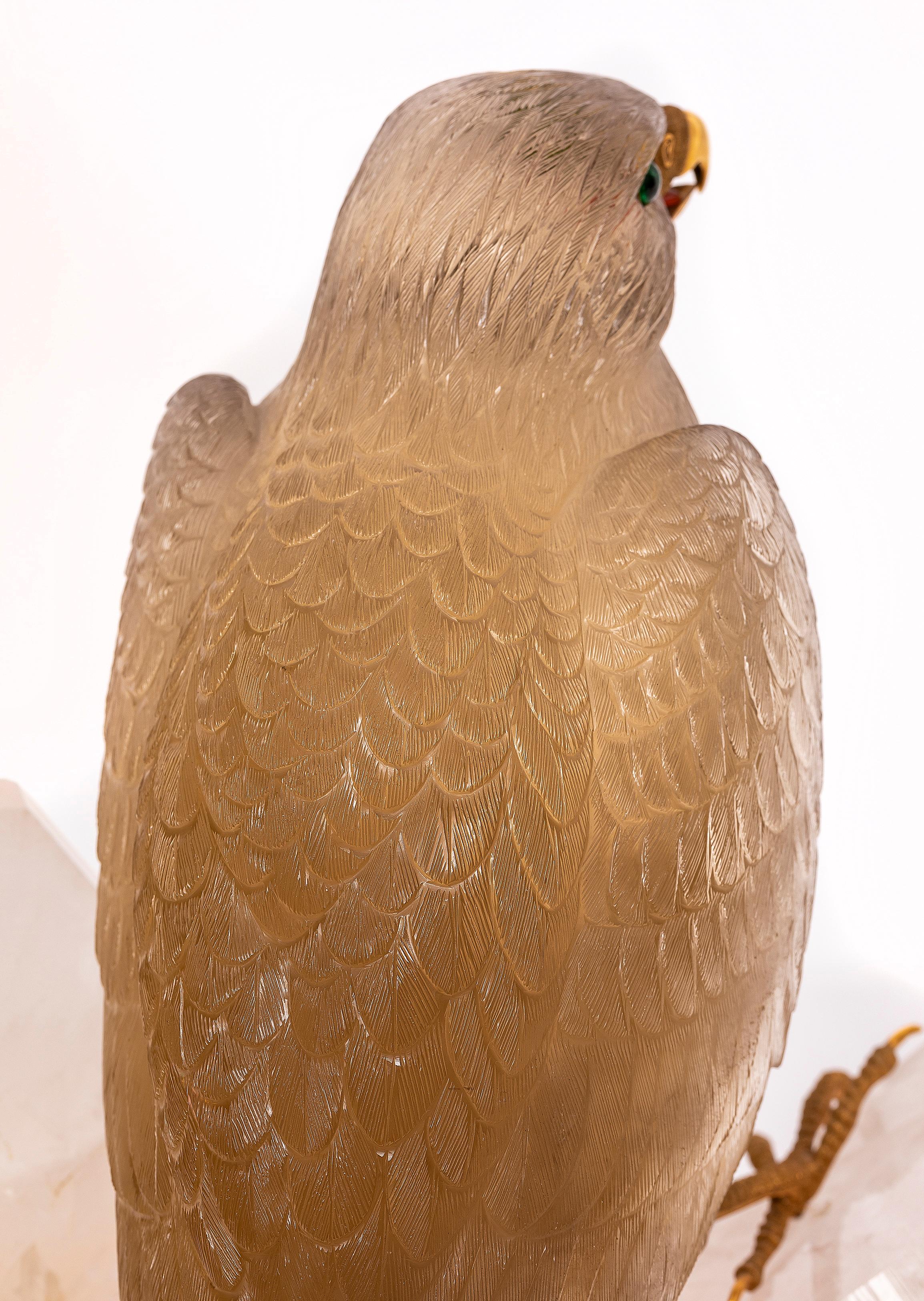 Sculpture unique de Falcon en citrine sculptée à la main avec bec et serres en or, signée Zadora en vente 4