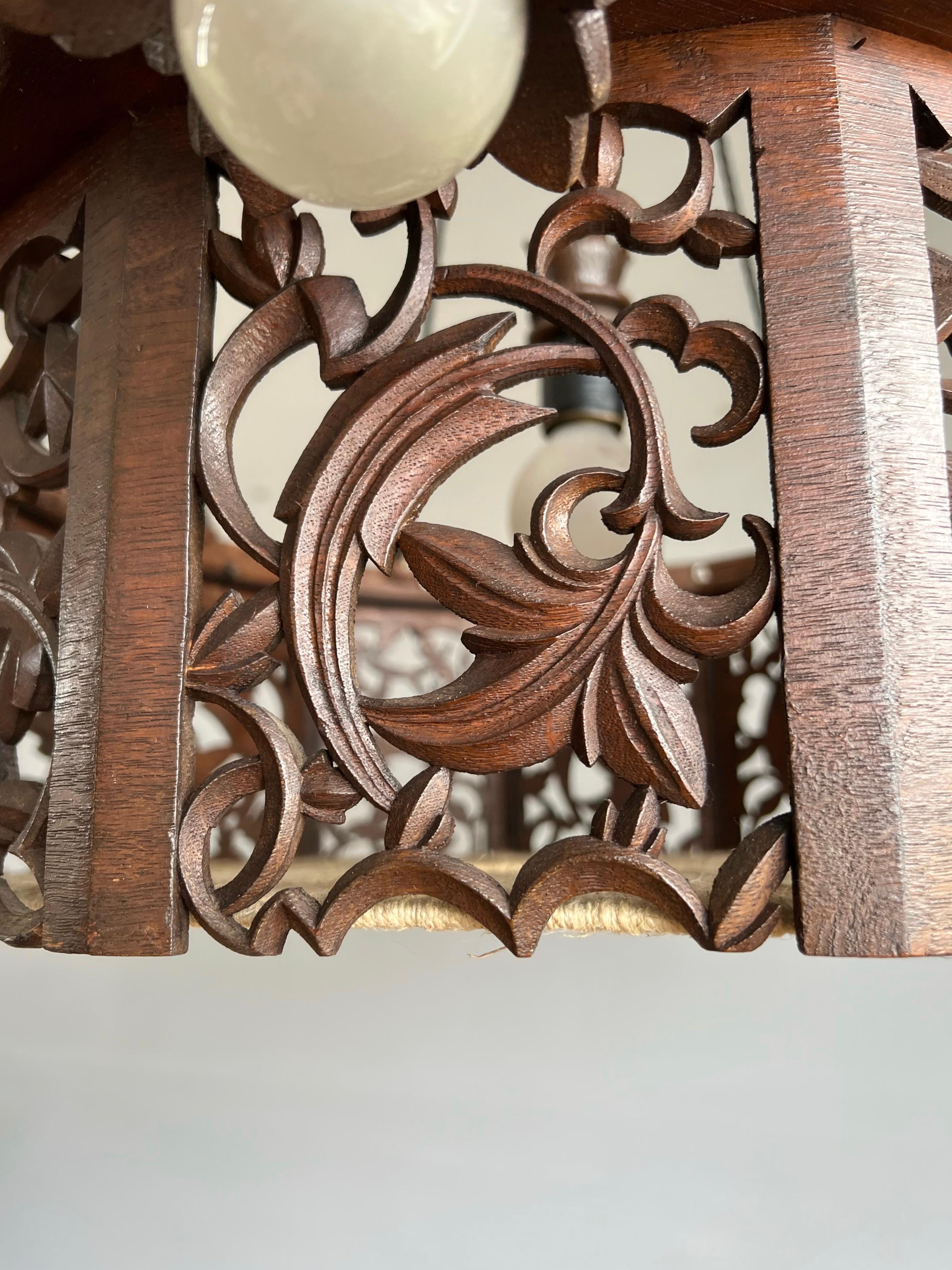 Rarest Hand Carved Oak Art Deco Chandelier Pendant w. Six Woodpecker Sculptures For Sale 3