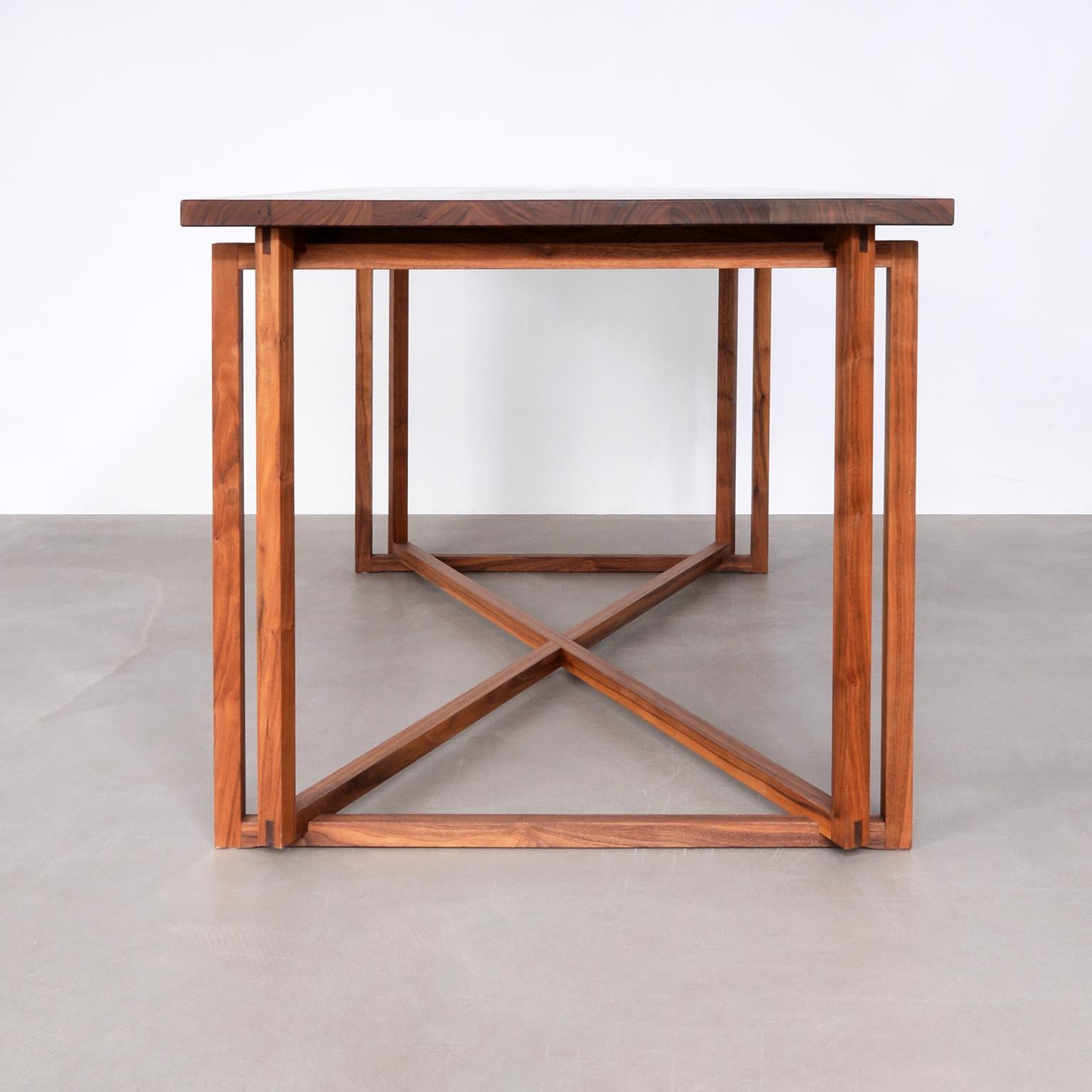 German Unique Hand Crafted Table in Solid Walnut Wood by Laura Maasry, Berlin, 2020 For Sale