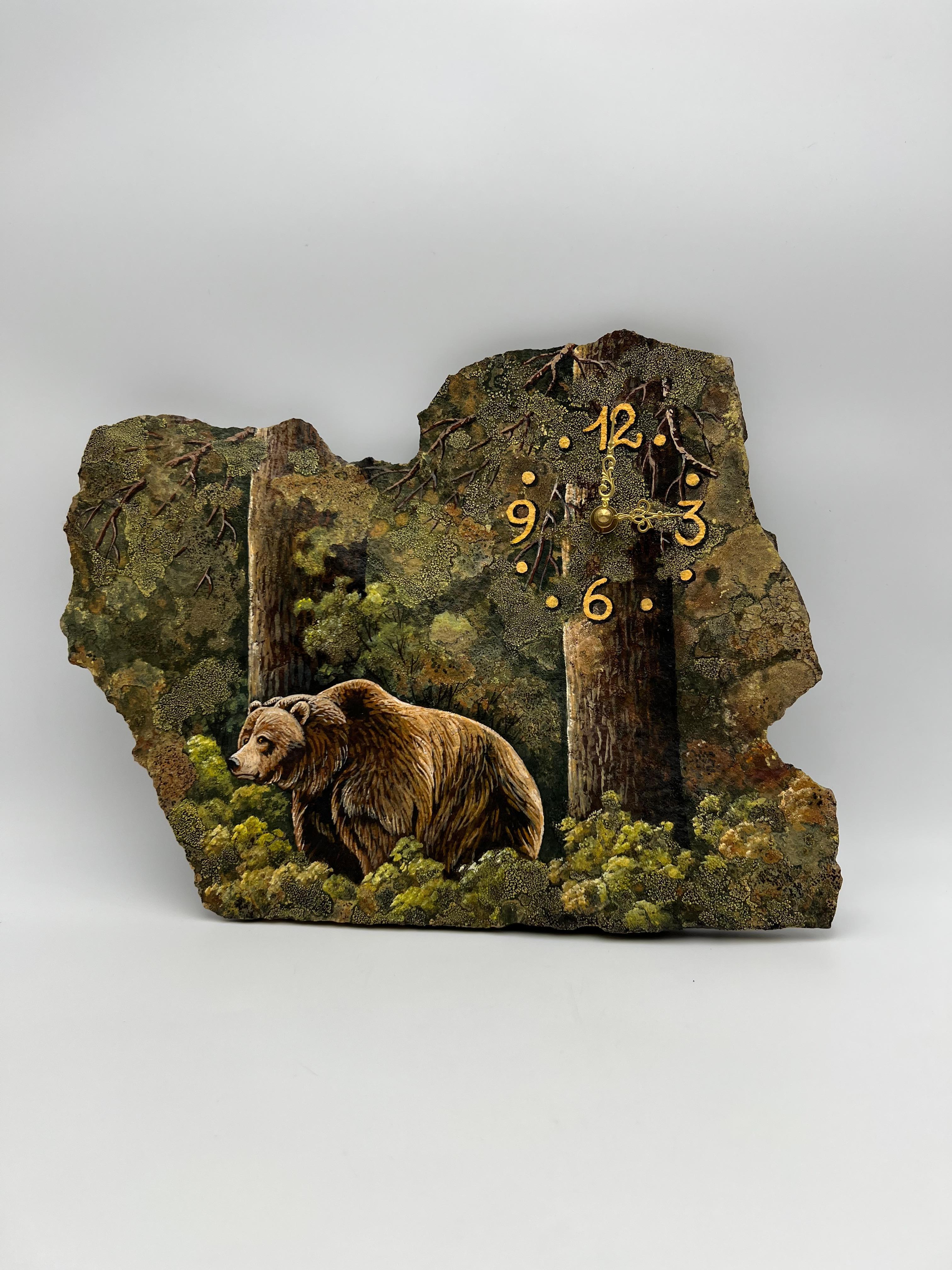 Hand-Crafted Unique Hand-Painted Stone Wall Clock with Bear Motif and Natural Moss For Sale